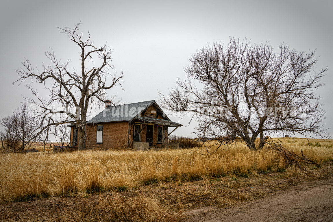 A Lonely house in a ghost of a town - Willard, Colorado
