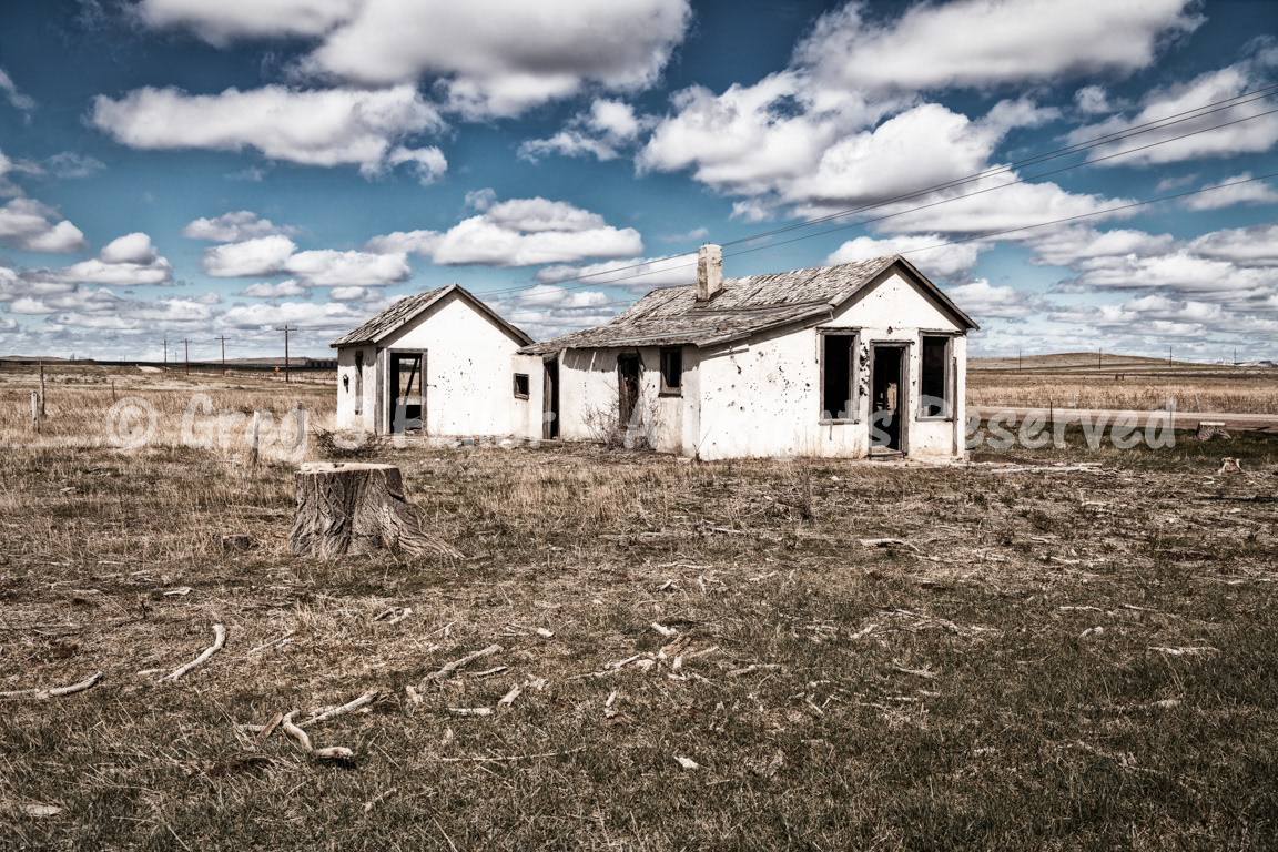Not a tree in sight - an old gas station and post office - Kalous, Colorado - Pawnee National Grassland