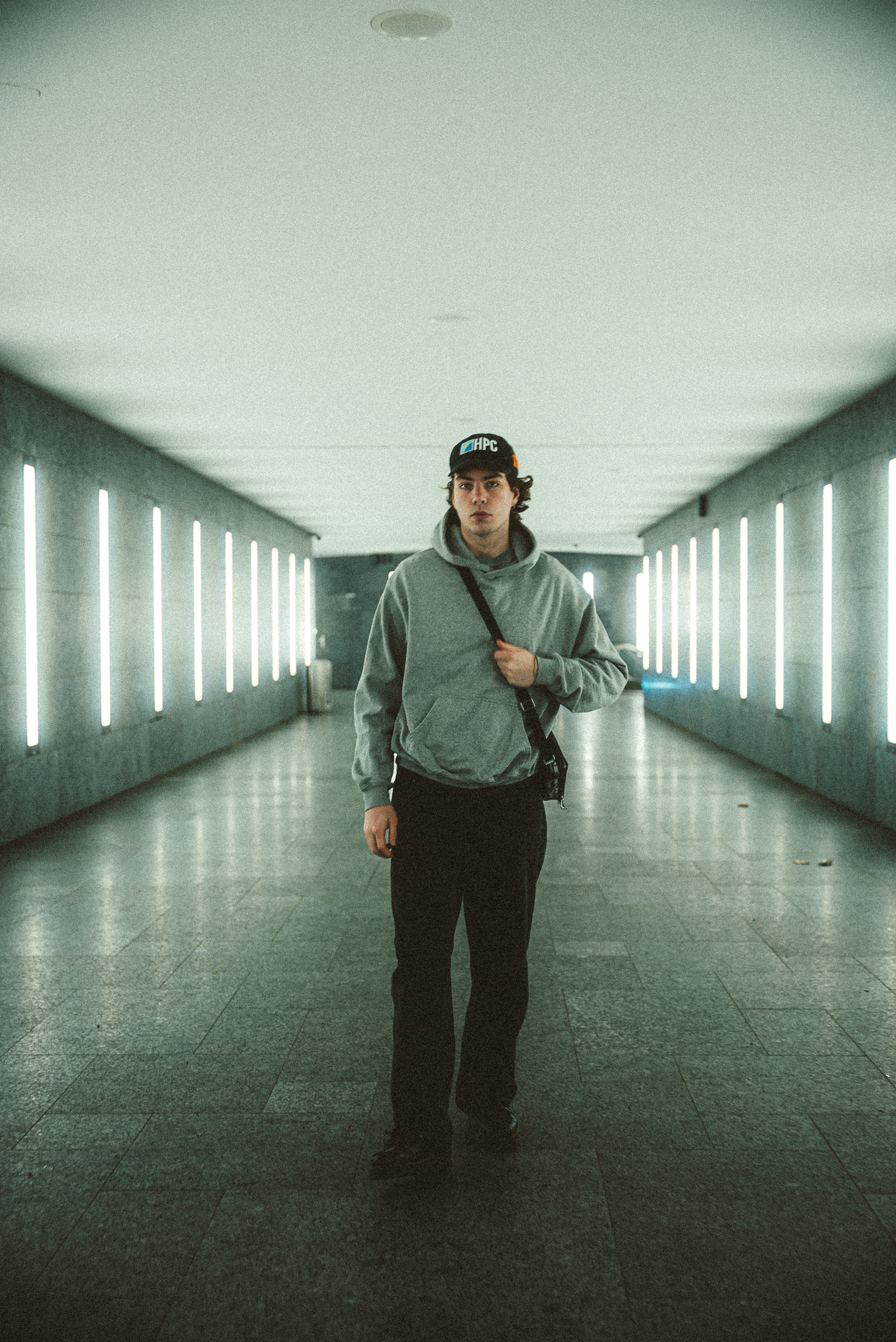 YOUNG LIME PORTRAIT SUBWAY