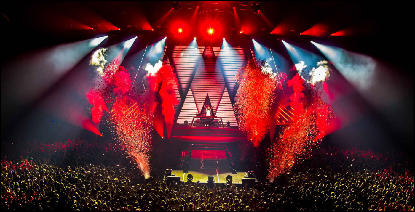 ARMIN ONLY Embrace Video Content Package