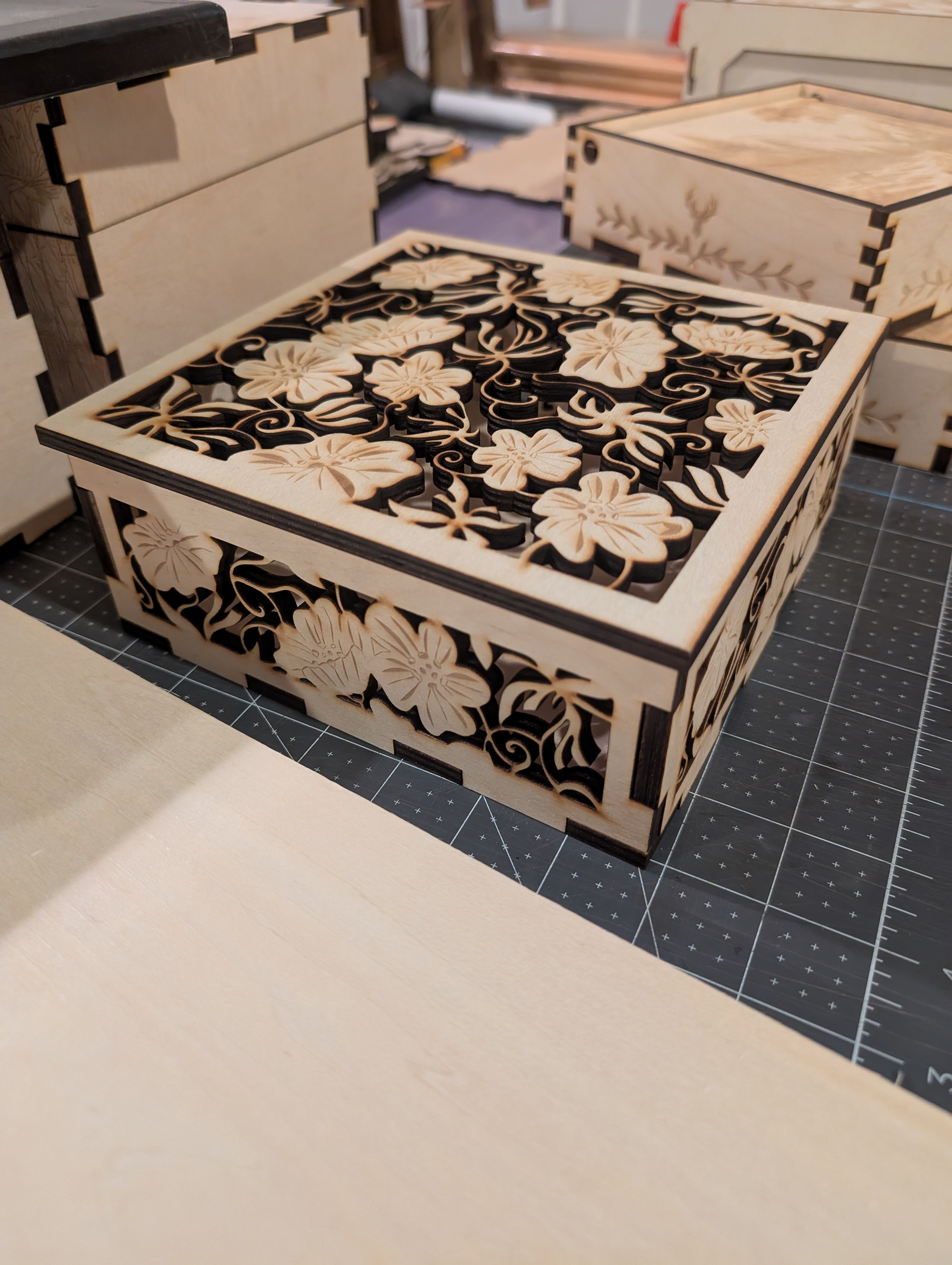 Medium Keepsake Box