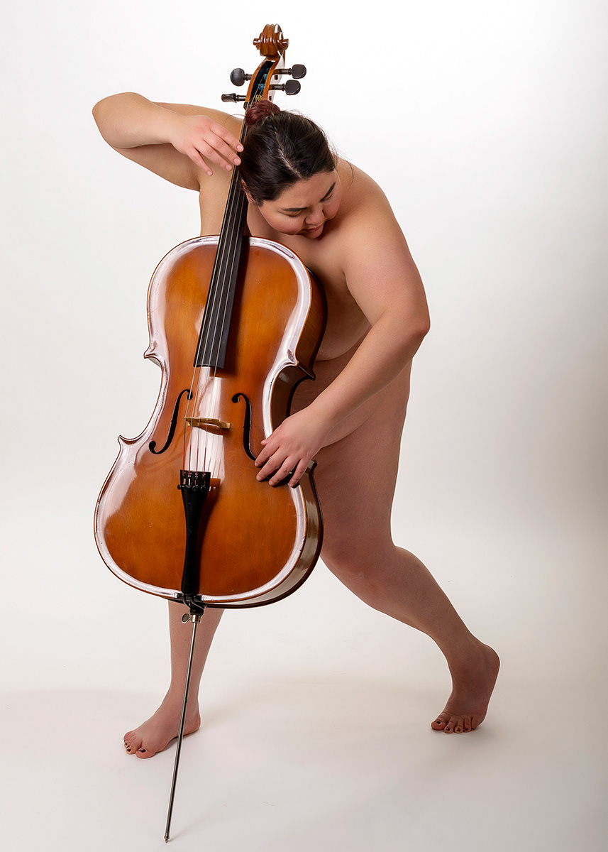 Cello - Adania