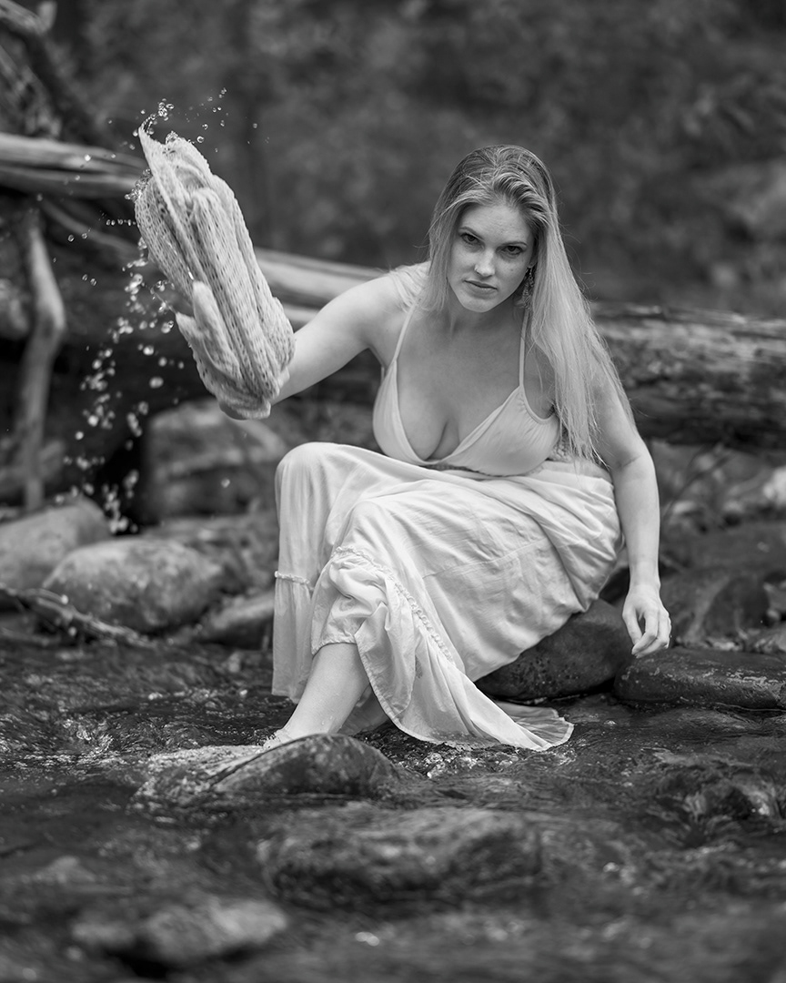 Siren Evie