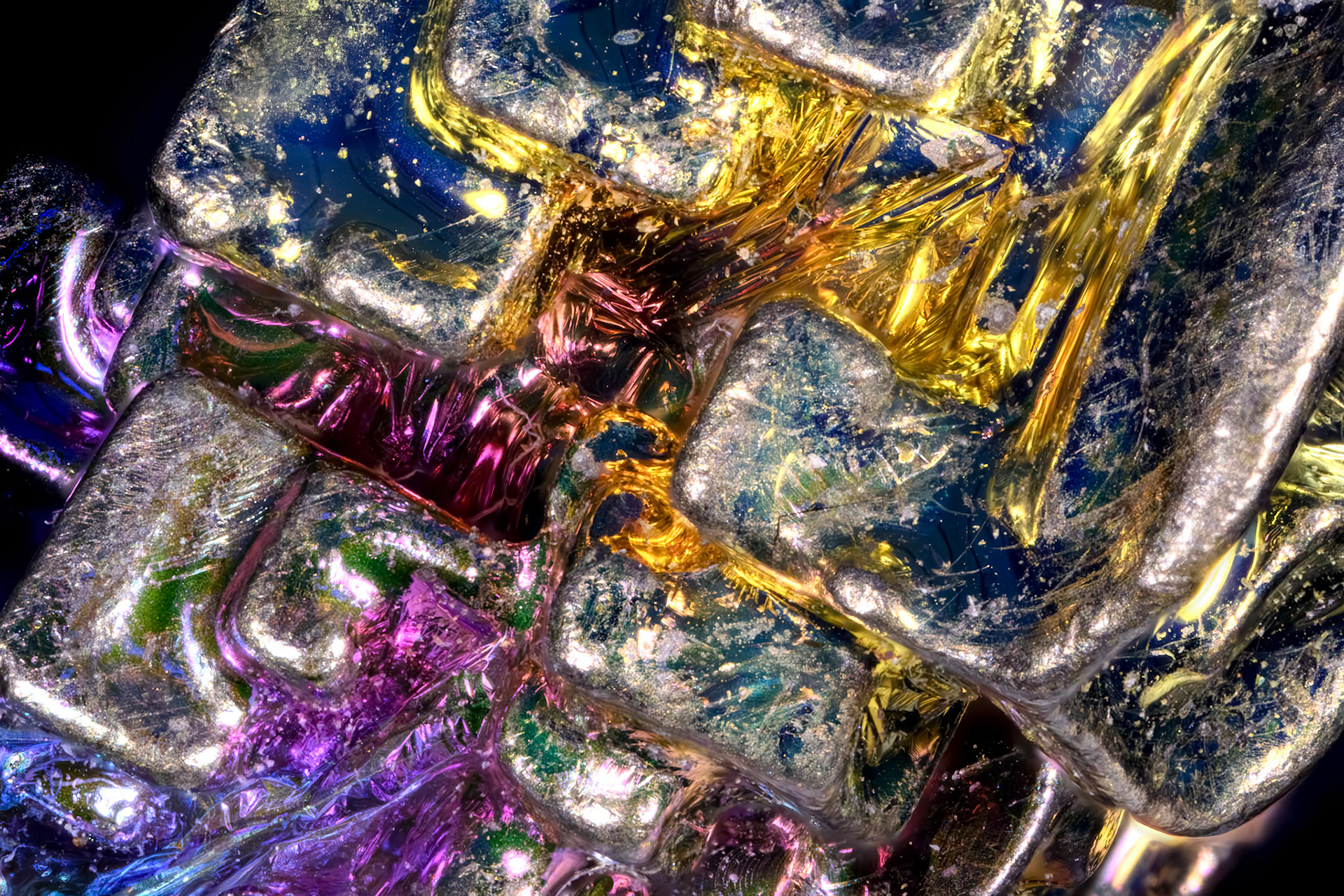 Ultra-macro photo of bismuth. This image is a focus-stack of 34 photos.