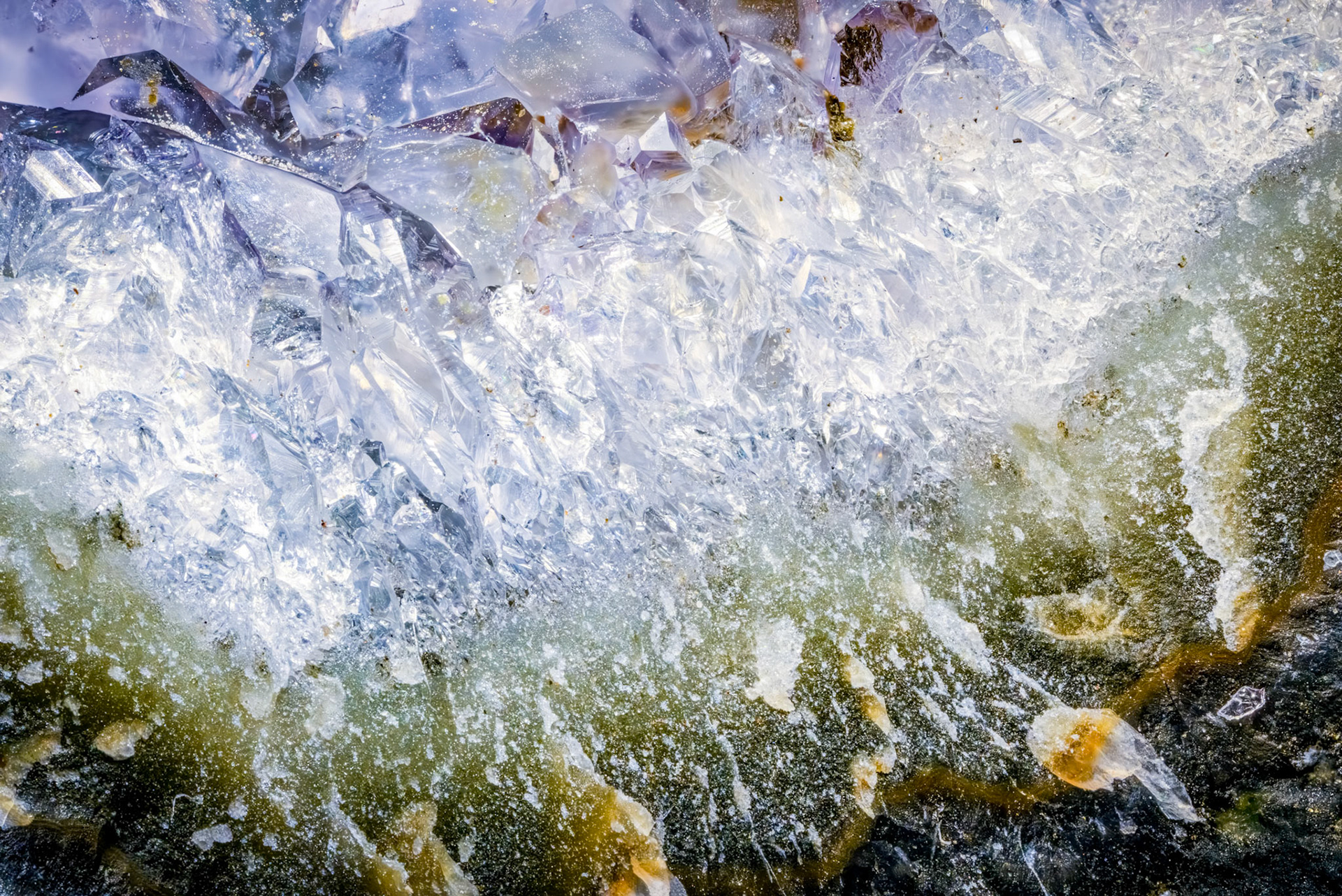 Ultra-macro photo of amethyst. This image is a focus-stack of 41 photos.