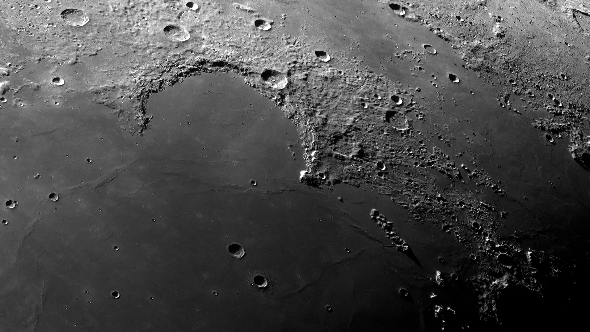 Sinus Iridum