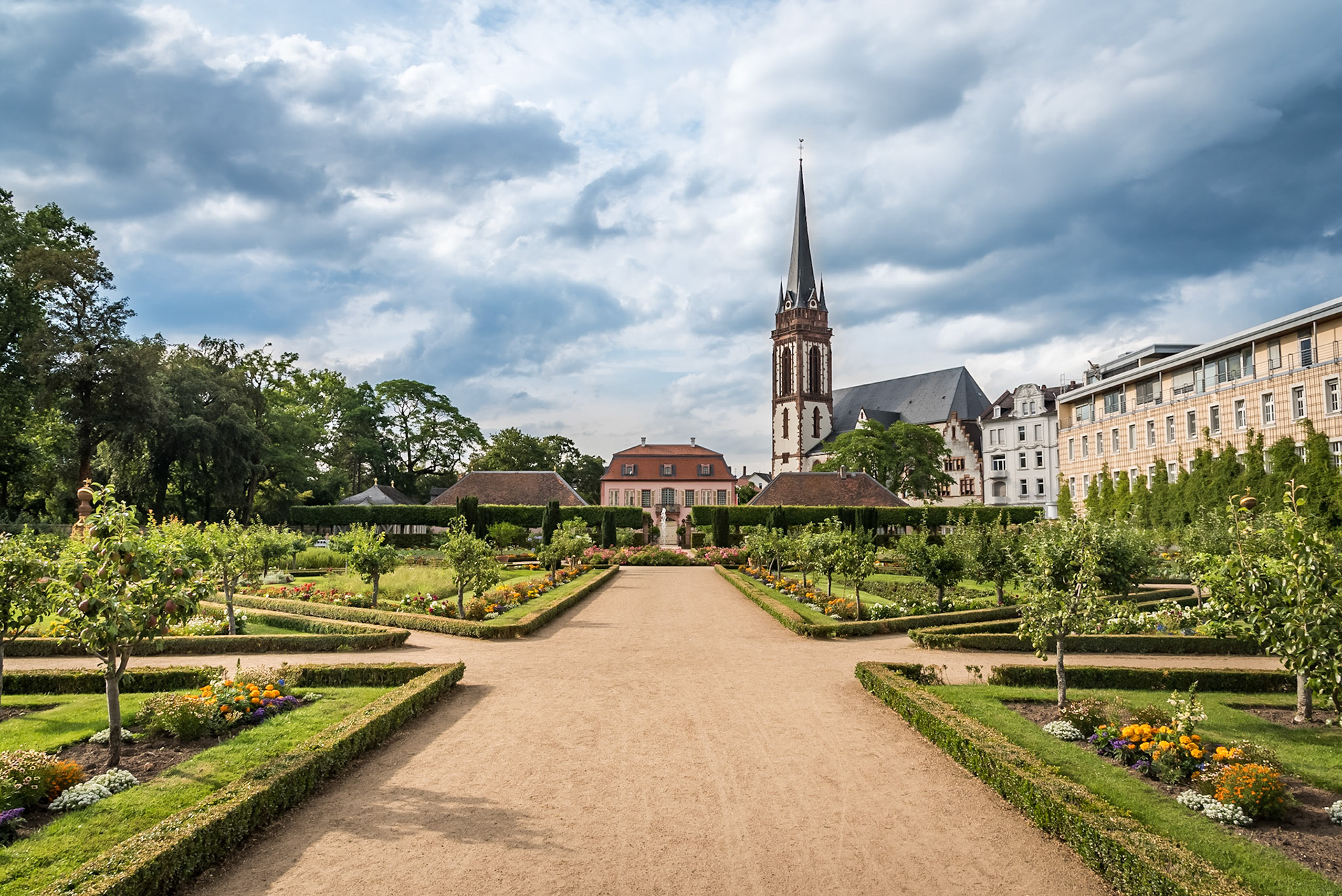 Prince George's Garden is now part of Herrngarten which is a oldest and largest park of Darmstadt Germany.