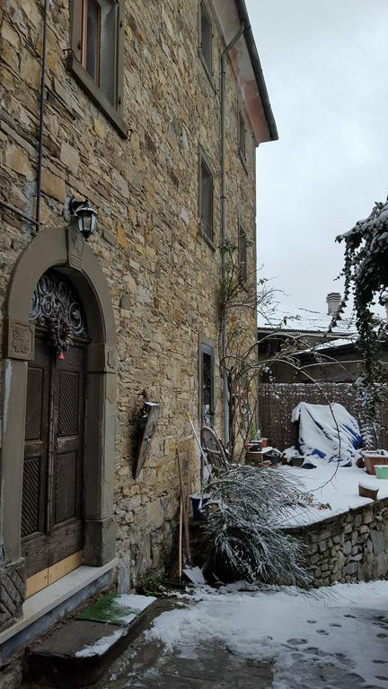 L'ingresso della casa