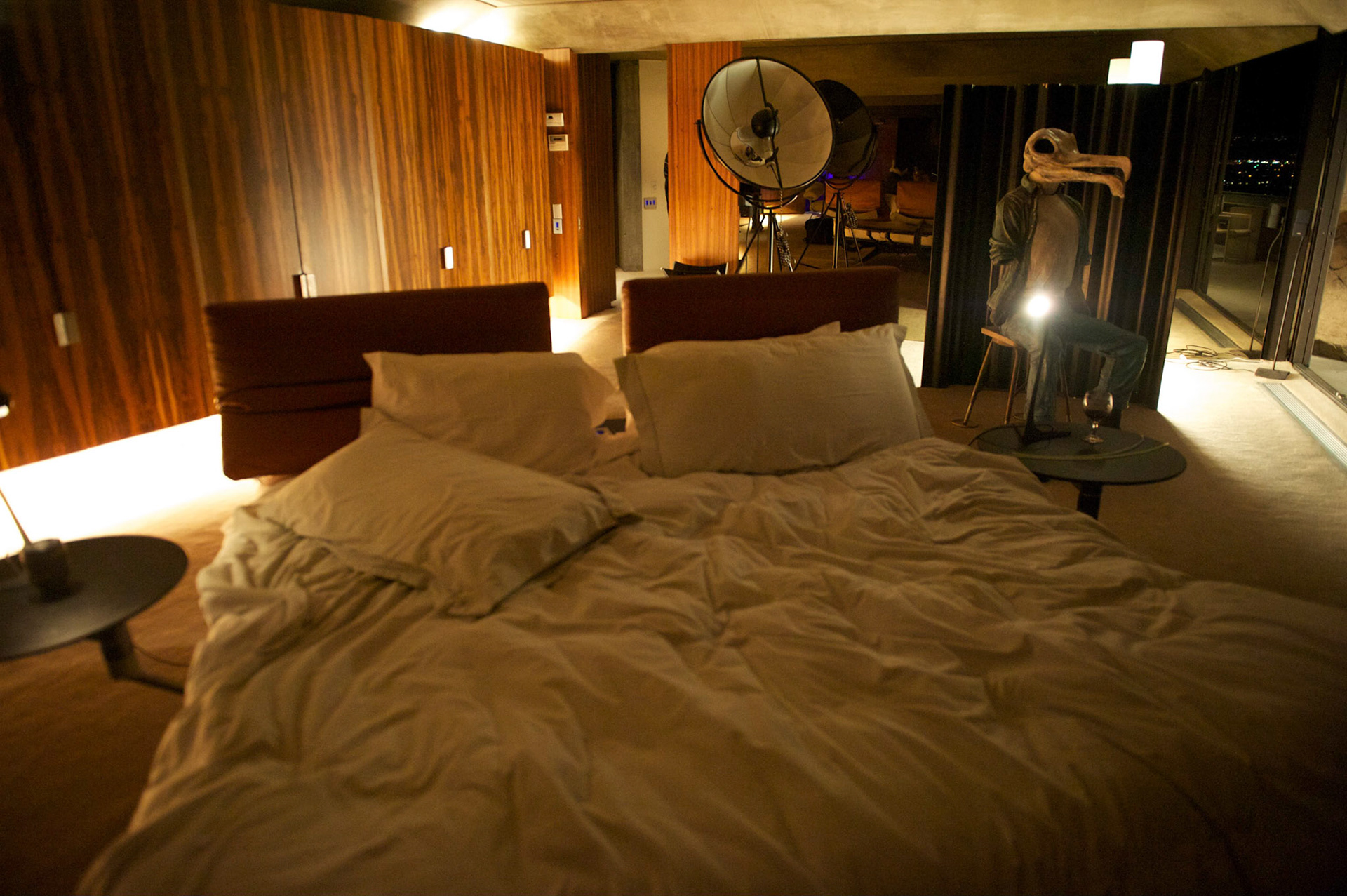 James Bond's bed in "Diamonds Are Forever"