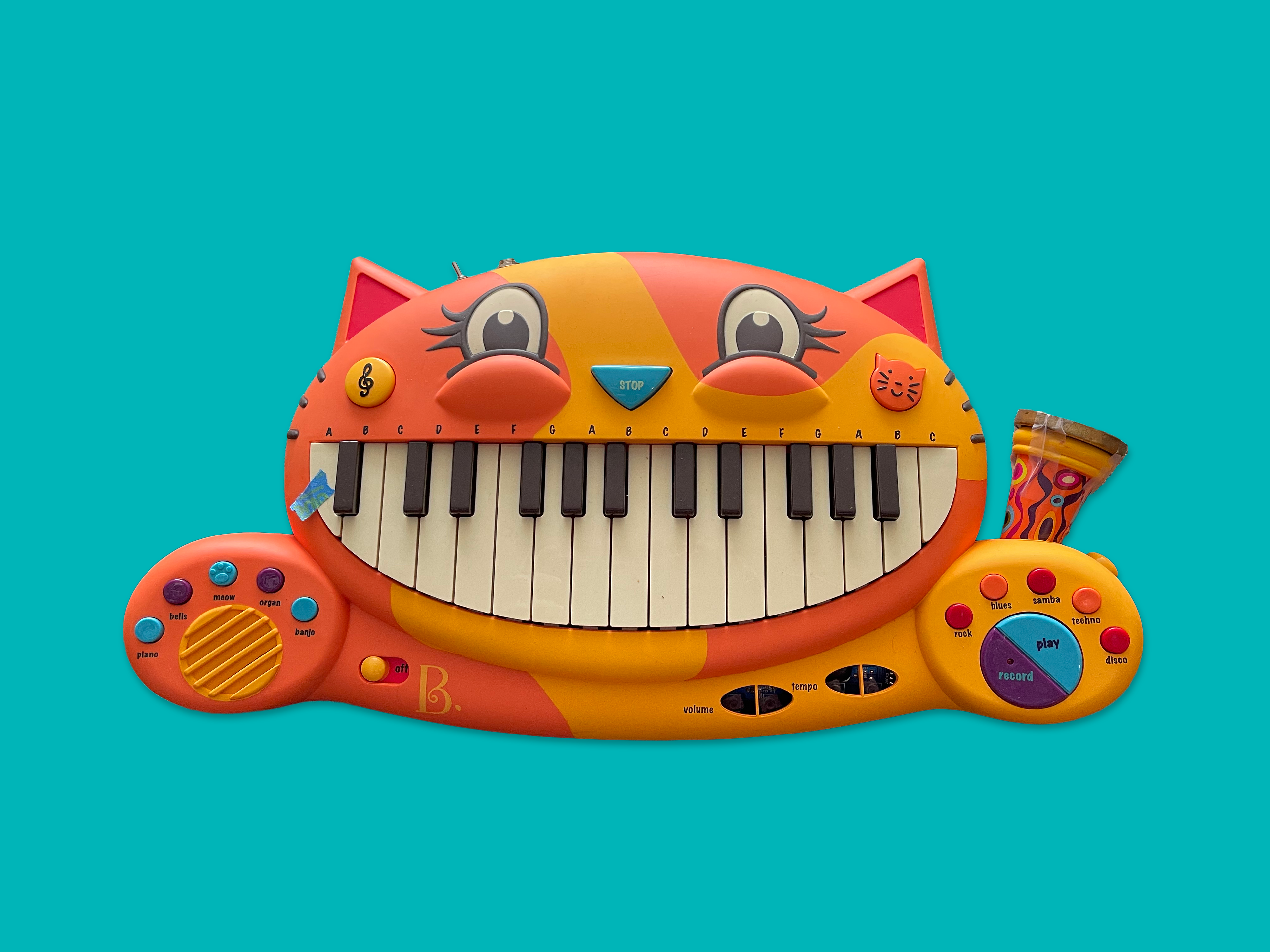 "Meowsic" keyboard with added 1/4" output and replaced microphone (from old telephone)