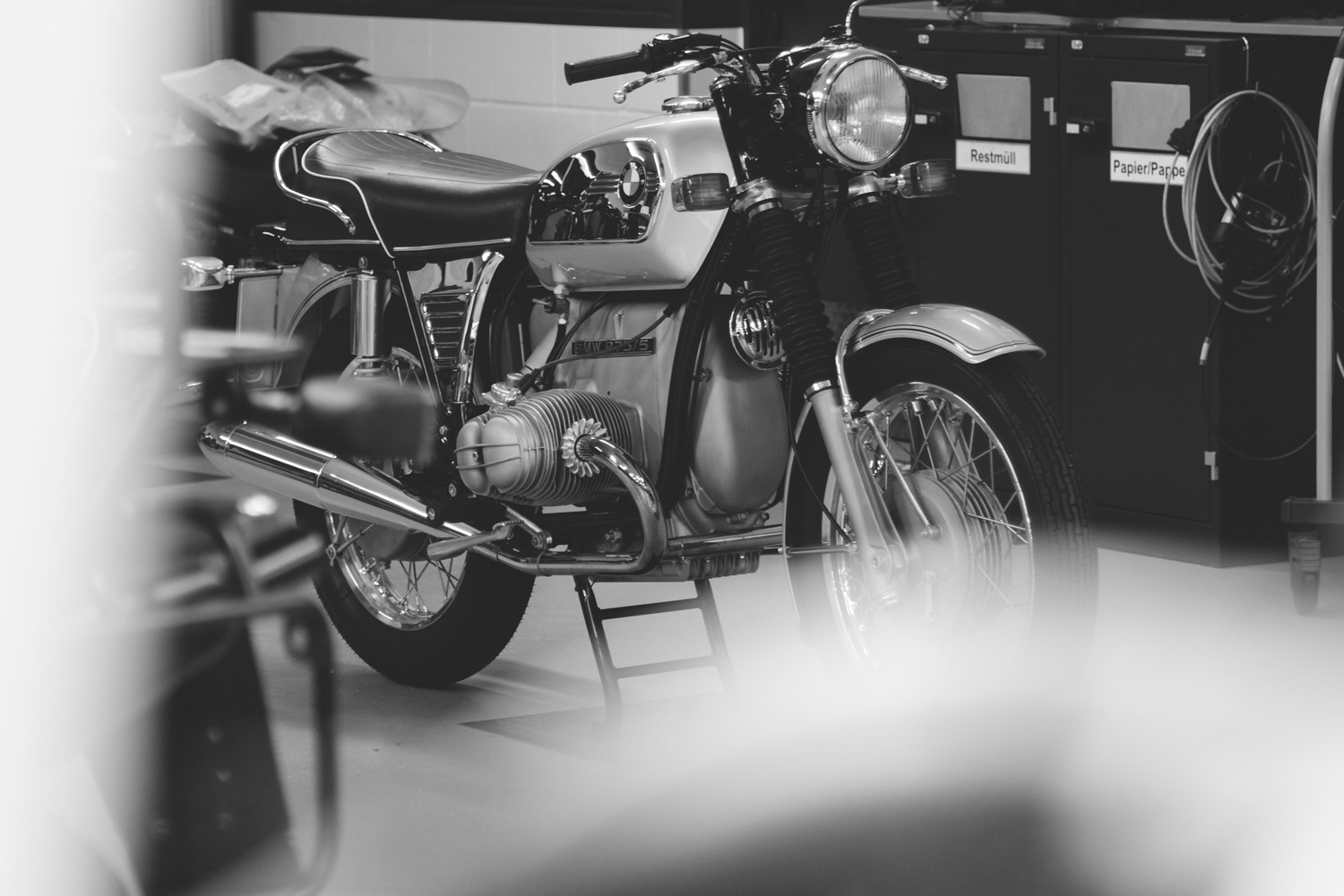 ...and this R75/5