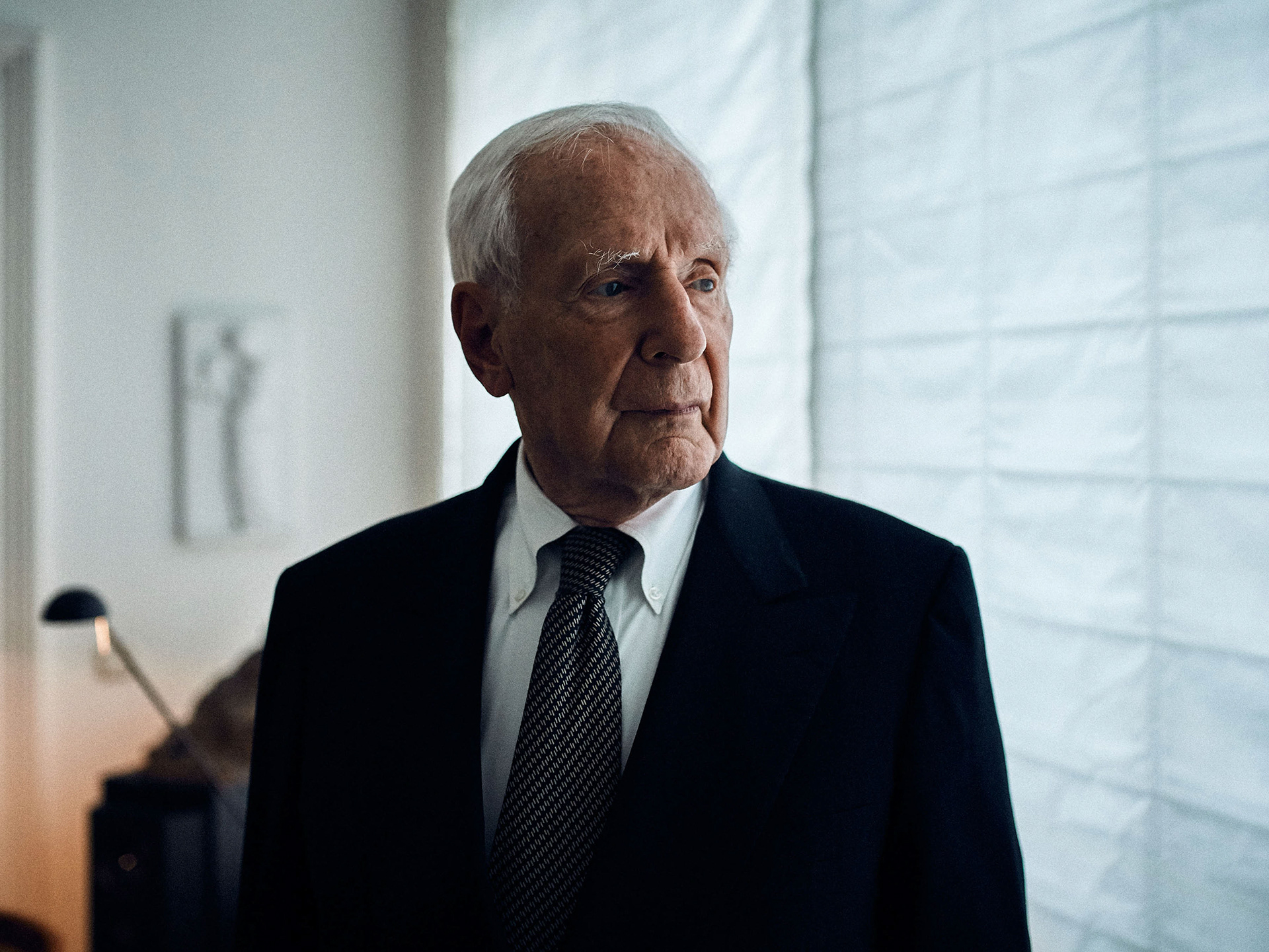KLAUS VON DOHNANY - POLITICIAN