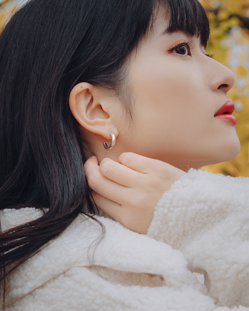 志織