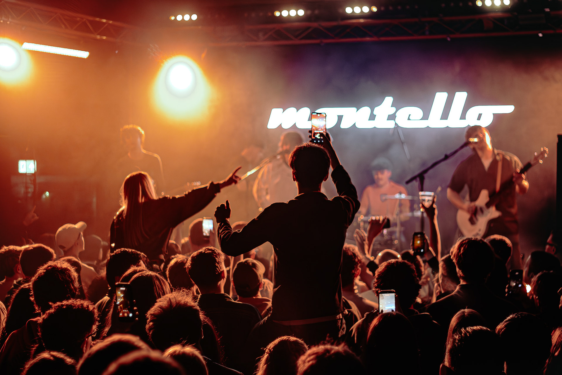Montello @ Gorilla