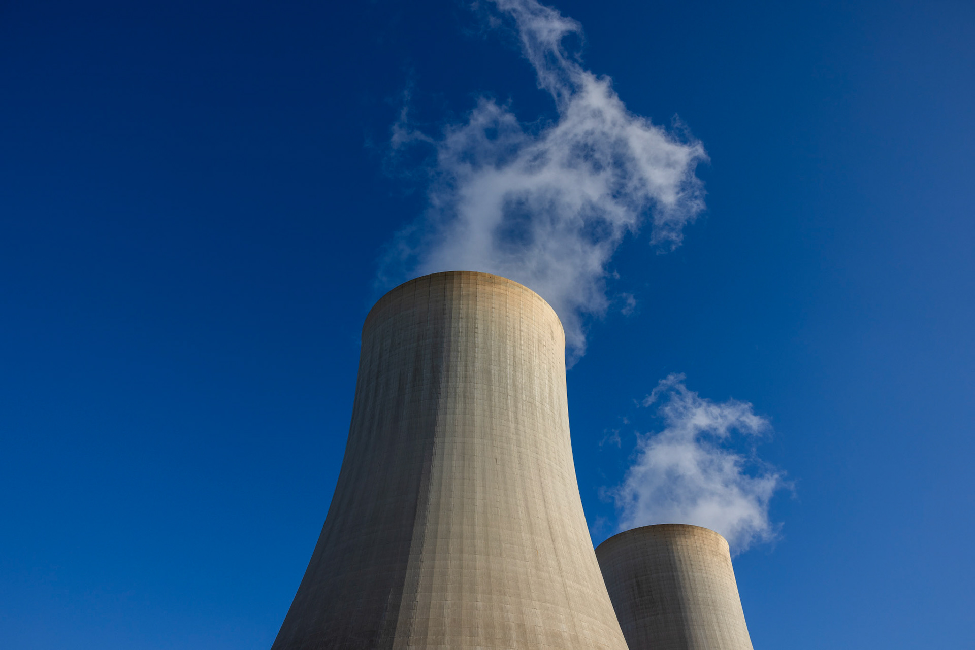 Cooling towers at Stanwell Power Station Stanwell. The cooling towers stand tall against the sky. Stanwell Power Station, one of the most efficient and automated subcritical coal-fired power stations in Australia, is committed to evolving and incorporating clean energy solutions. As Queensland’s leading electricity provider, this represents a vital part of the move towards a sustainable energy future.