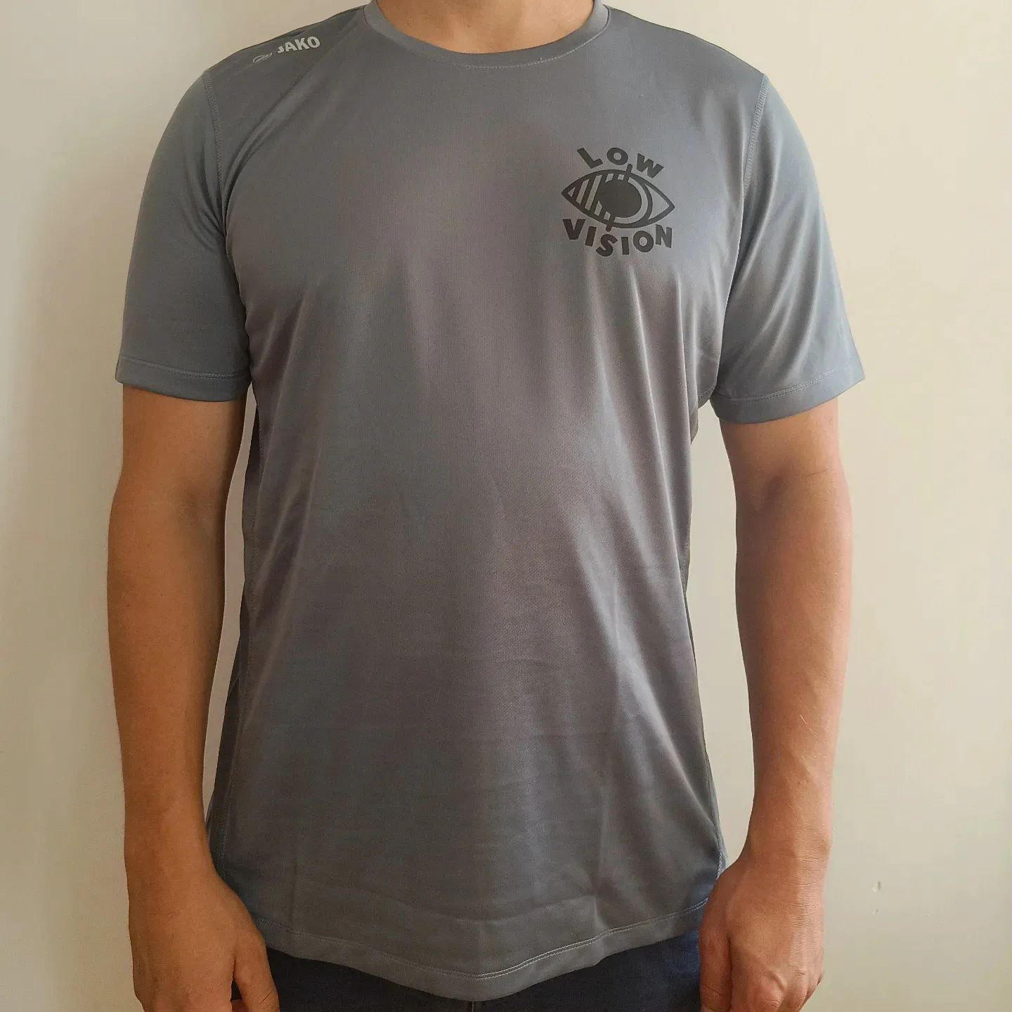 T-shirt Grijs (mannenmodel) - €40