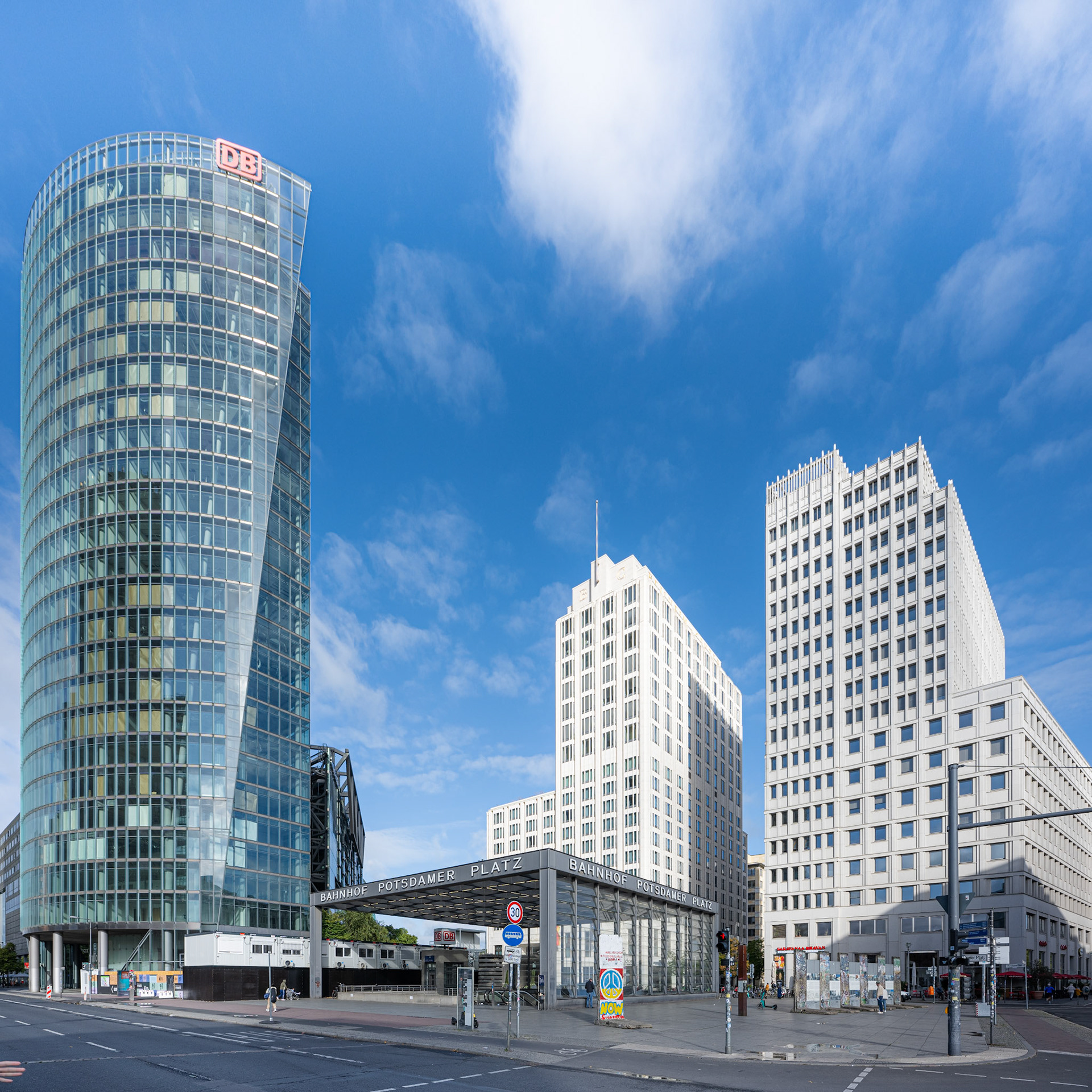 BahnTower and Beisheim Center