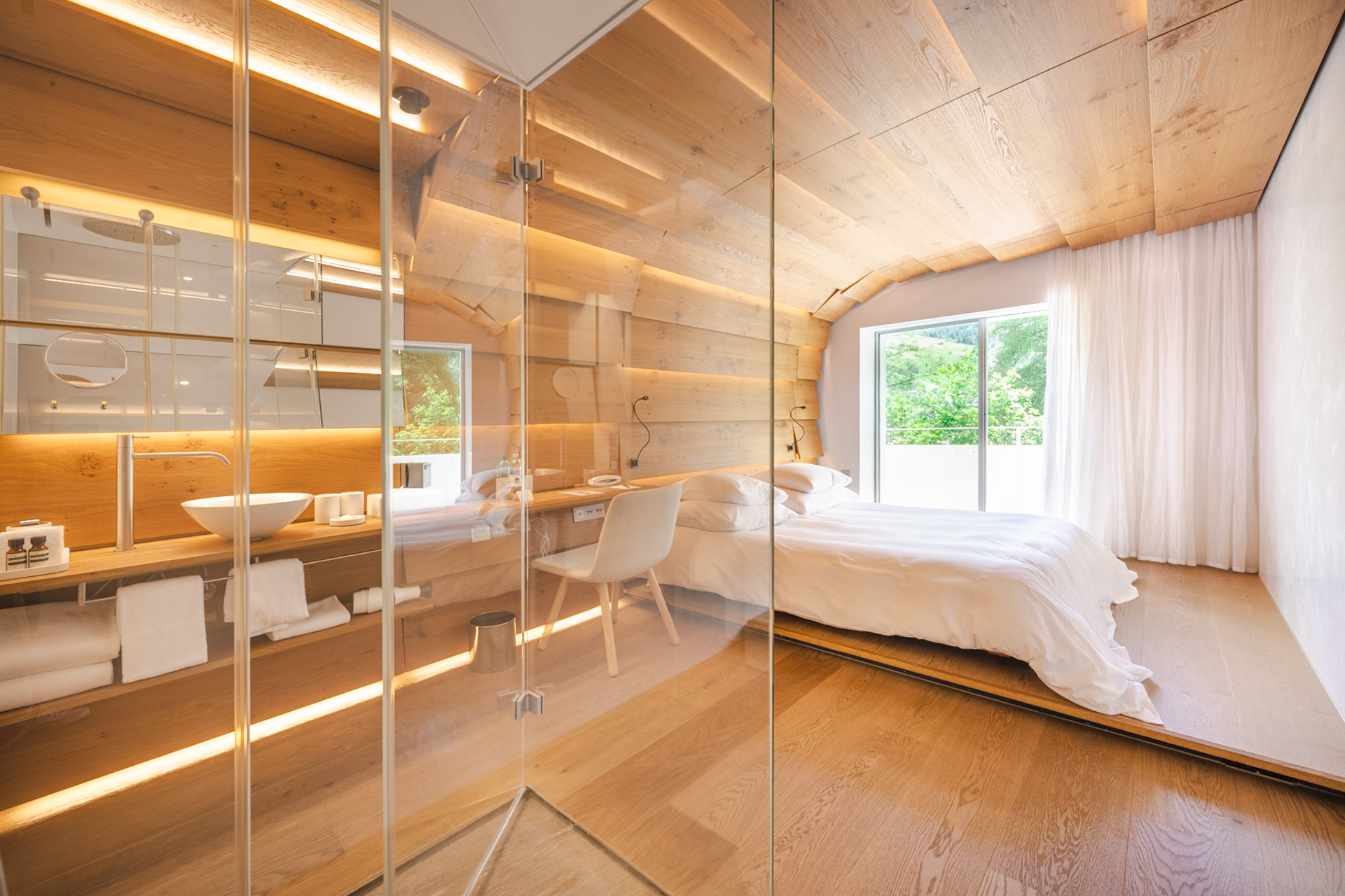 Kengo Kuma designed room