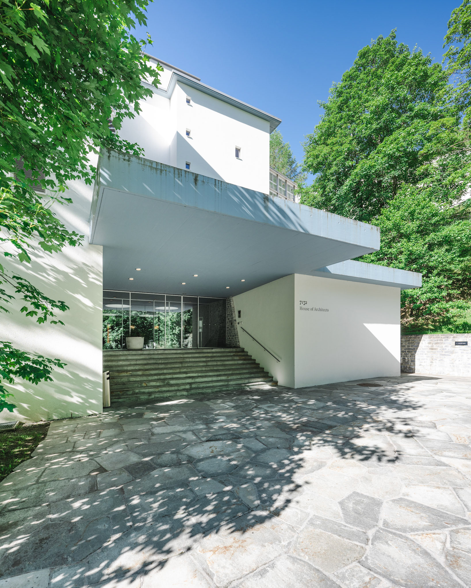 7132 House of Architects