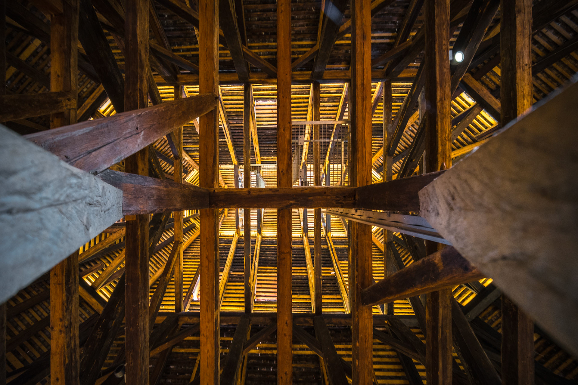 Schloss Thun - a look into the wooden roof