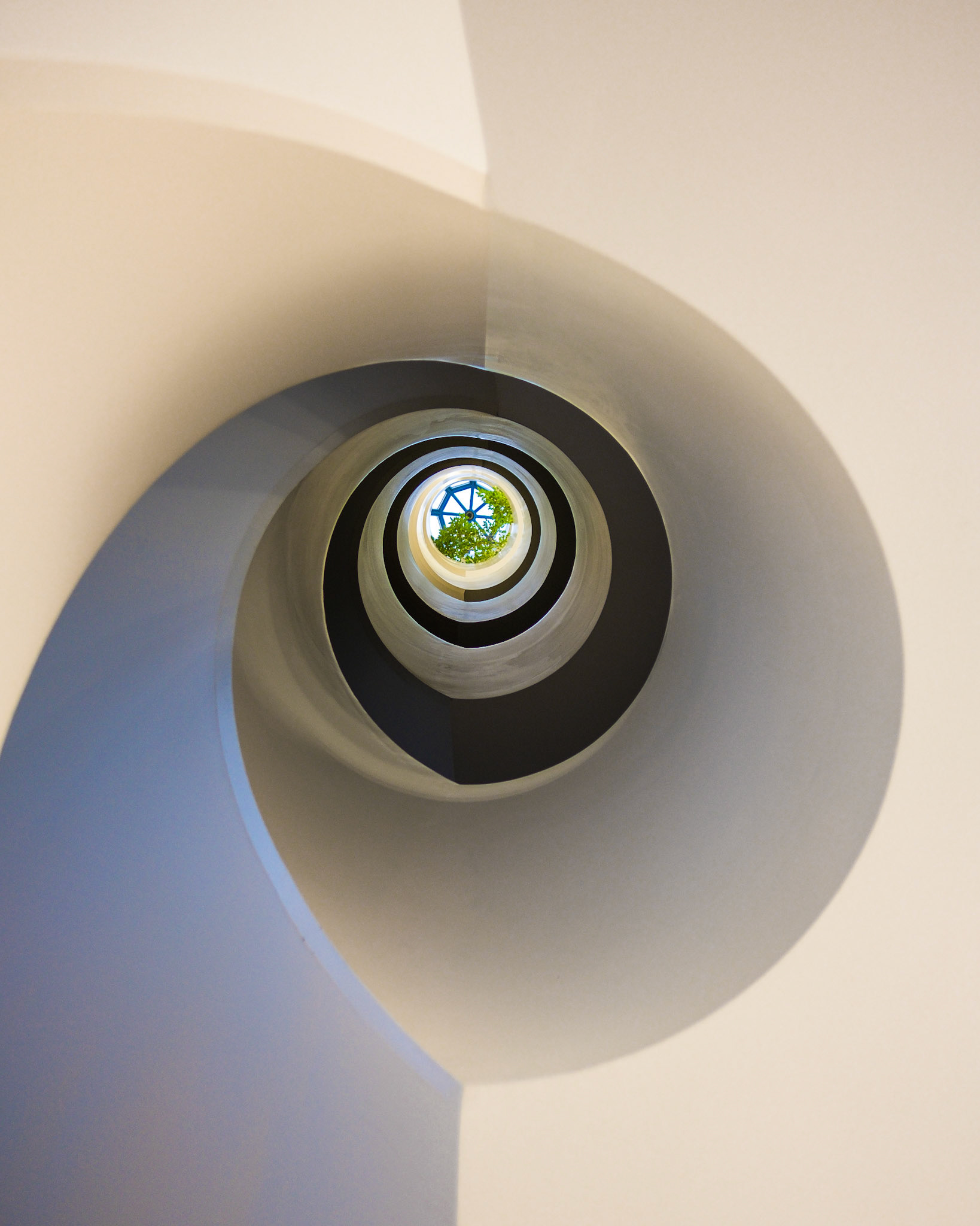 Colosseo, Christoph Mäckler Architekten, 2001