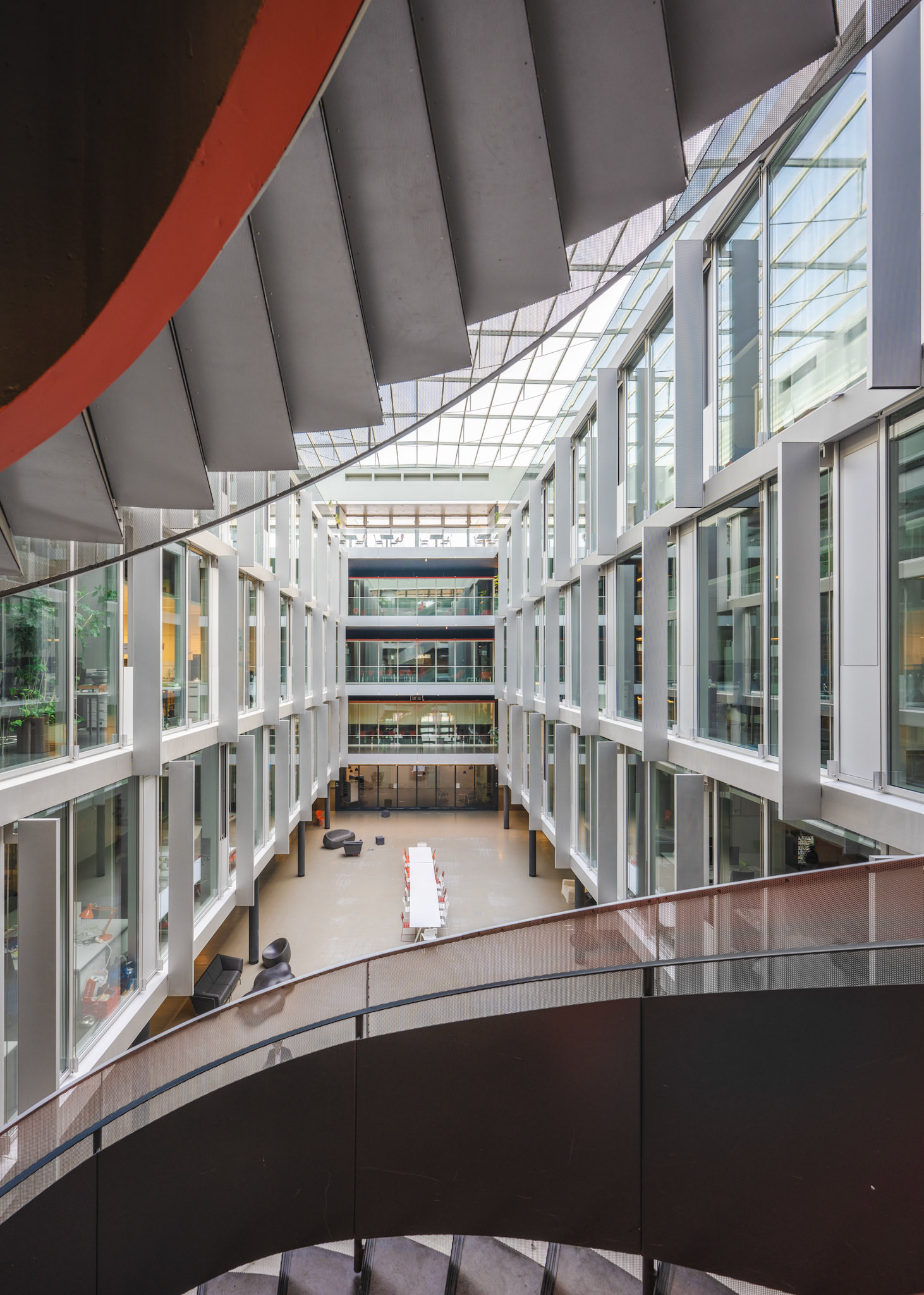 IC School building - atrium and staircase