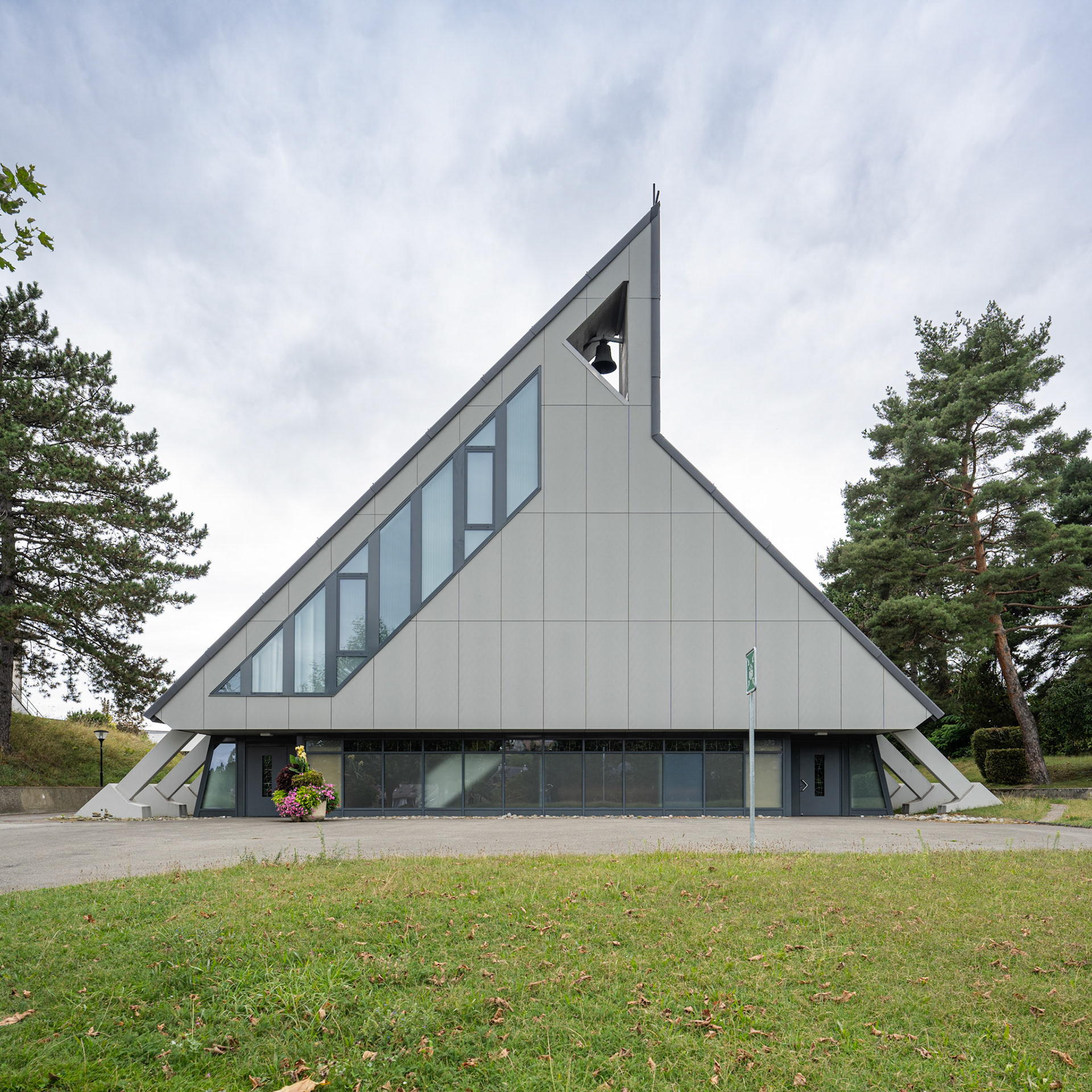 Église Catholique Saint-Pierre