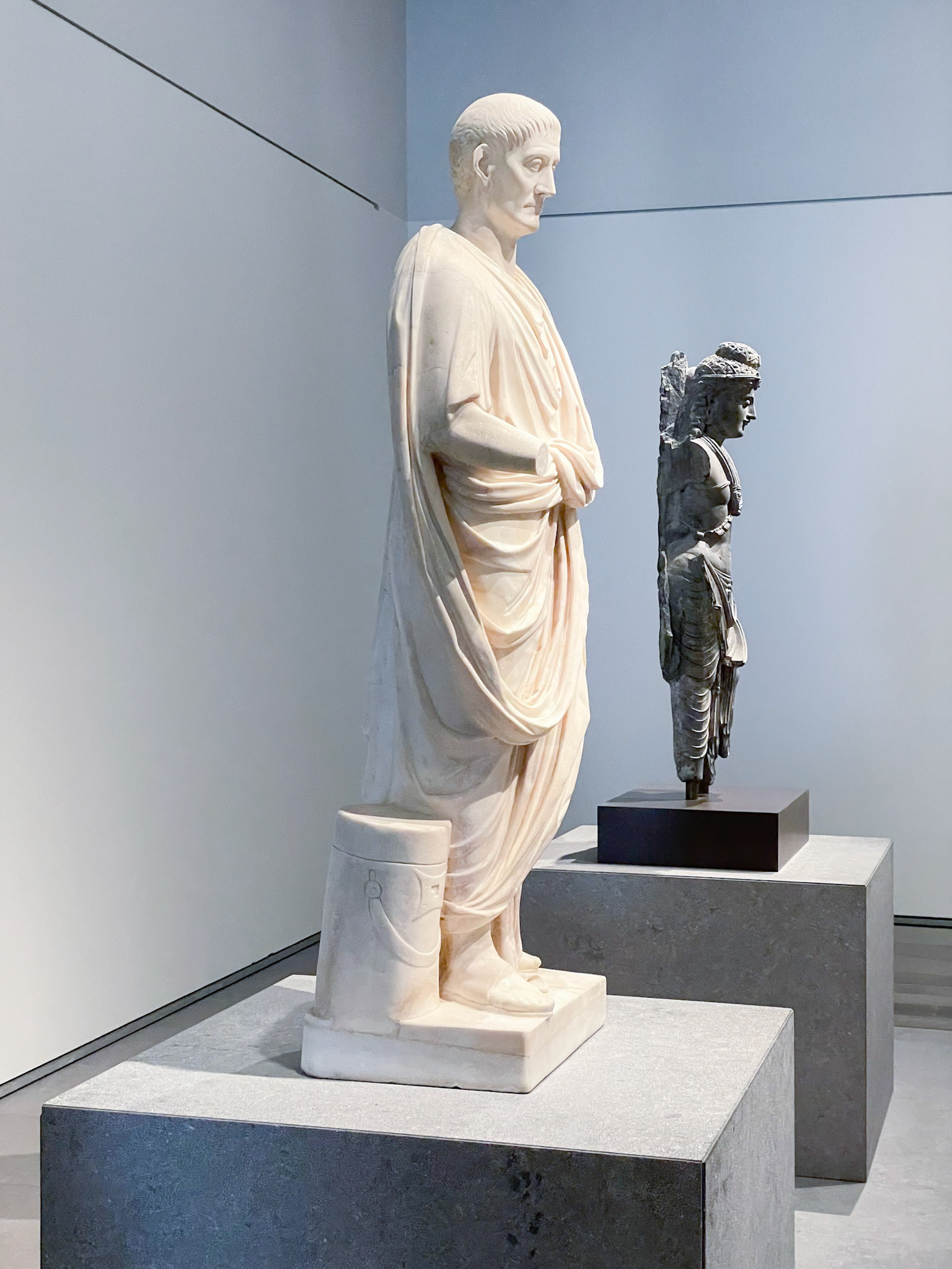 orator, Rome and bodhisattva, Gandhara (both 1st century CE)