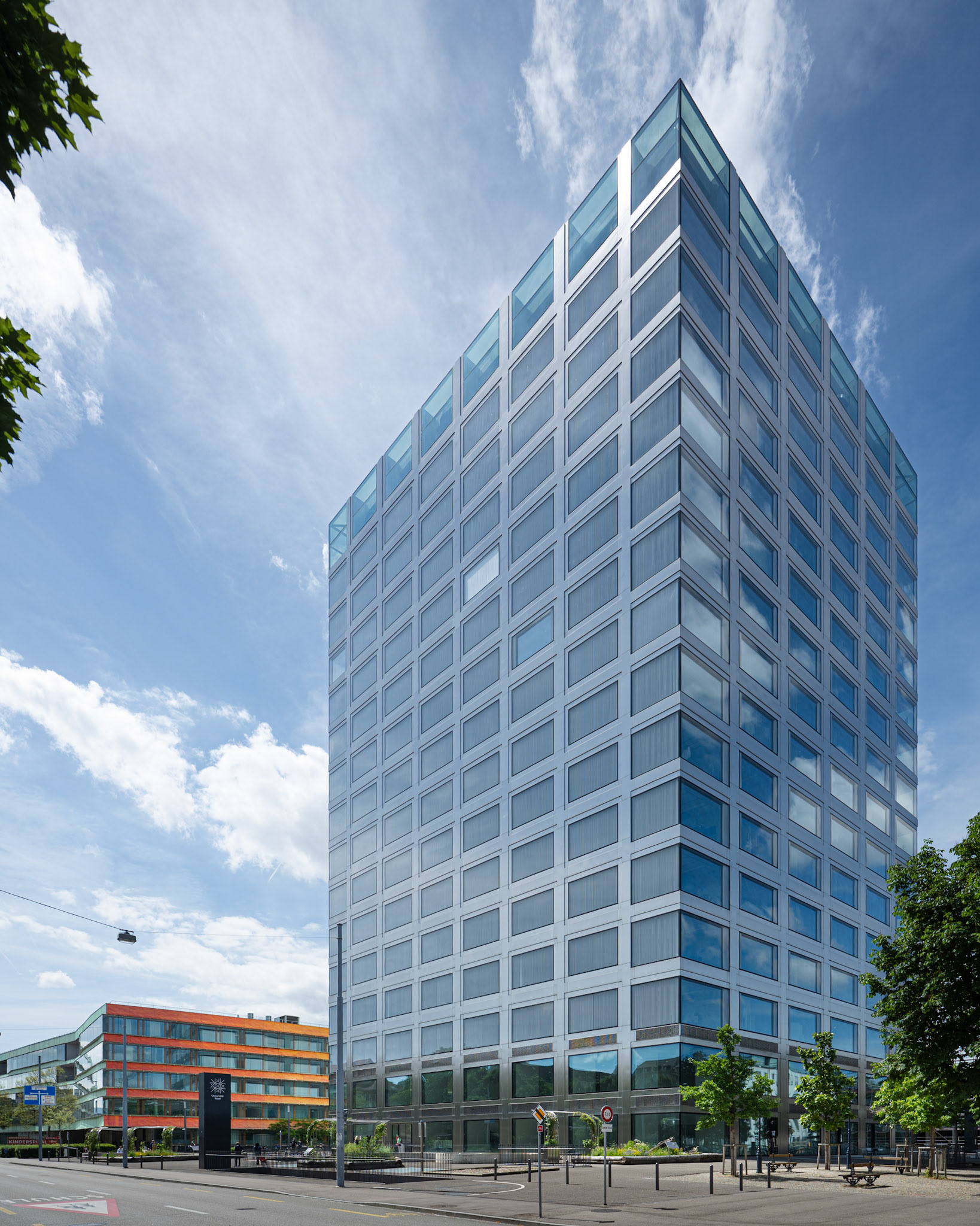 Biozentrum Basel - facade