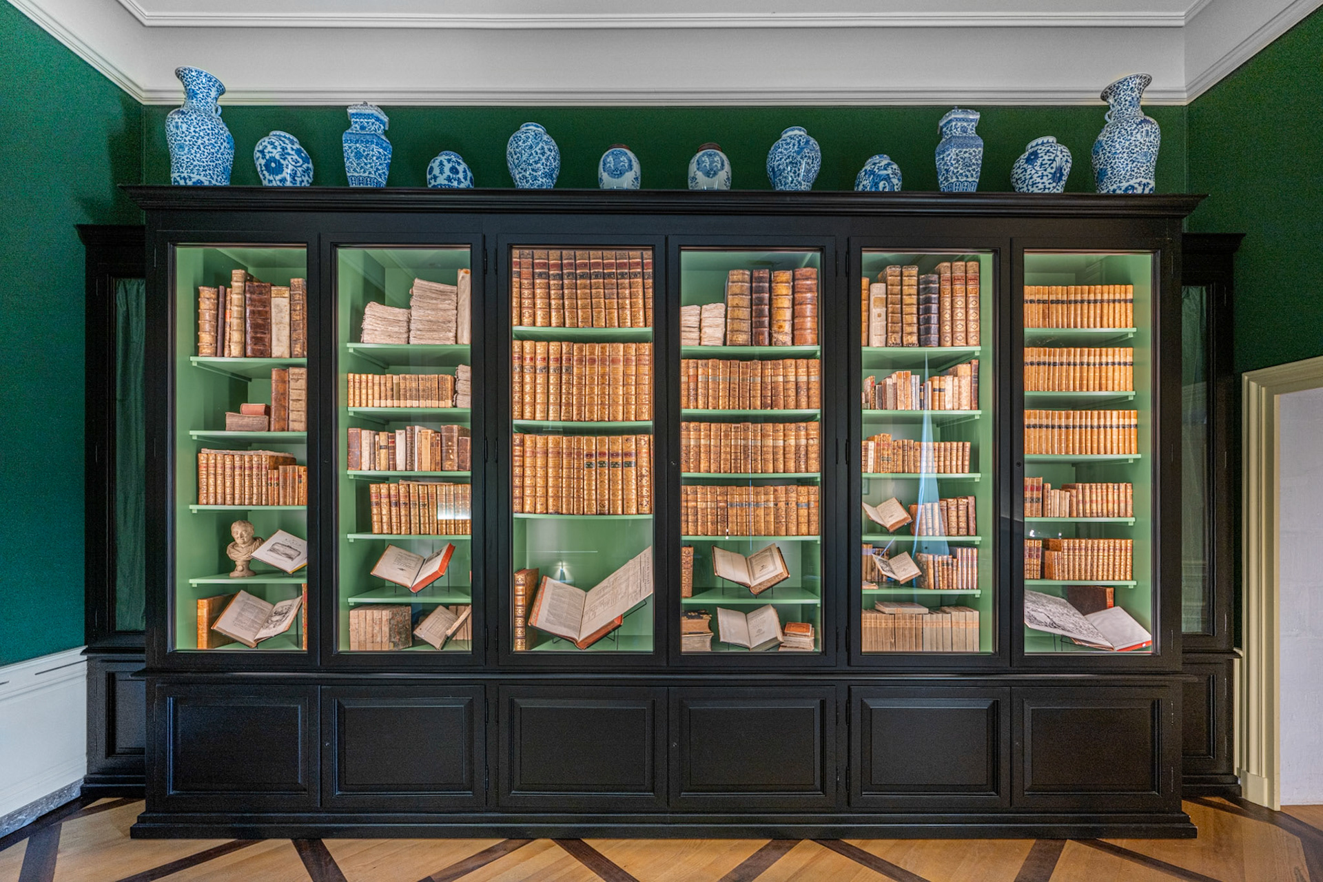 Château de Prangins - library