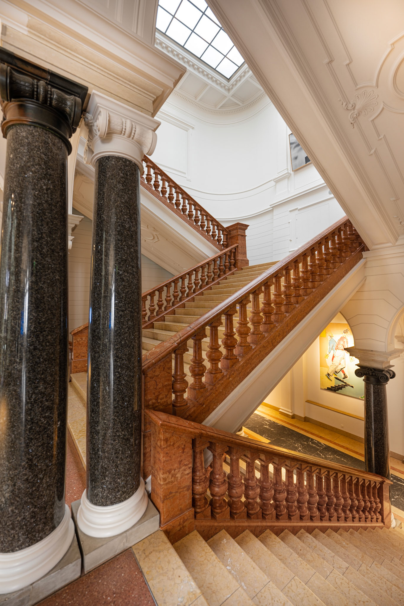 Museum für Kommunikation - staircase