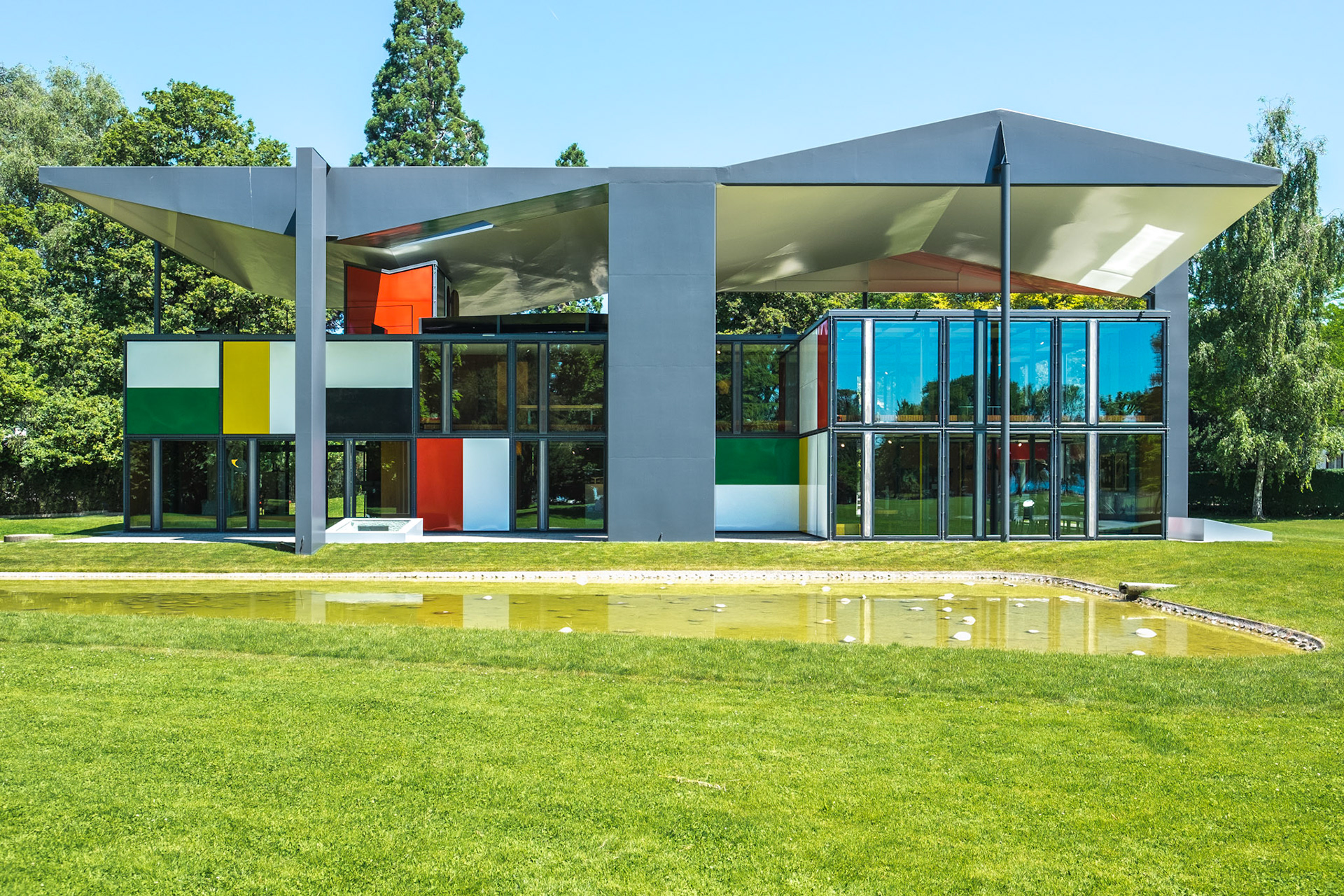 Pavillon Le Corbusier facade