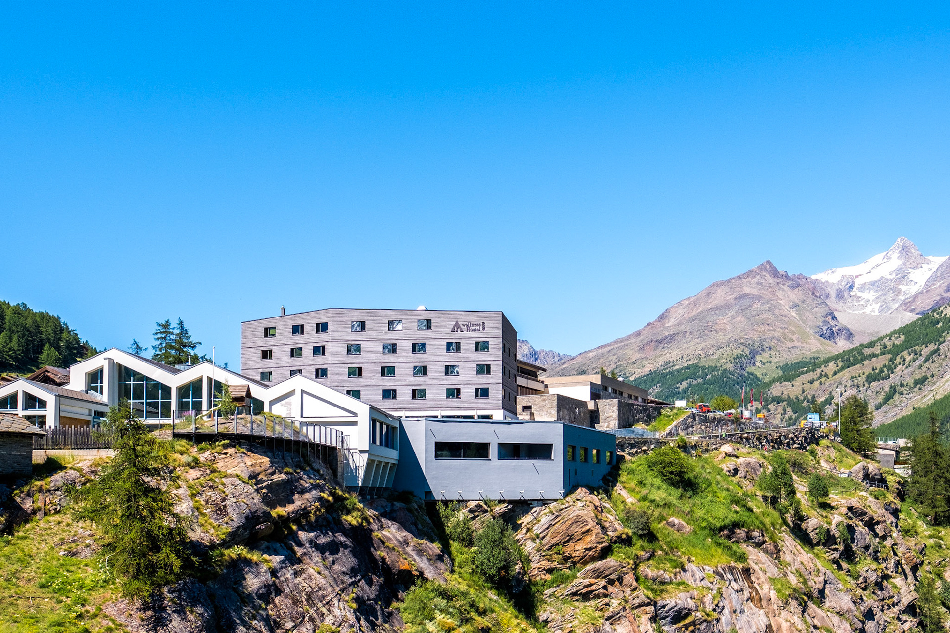 wellnessHostel4000 Saas-Fee