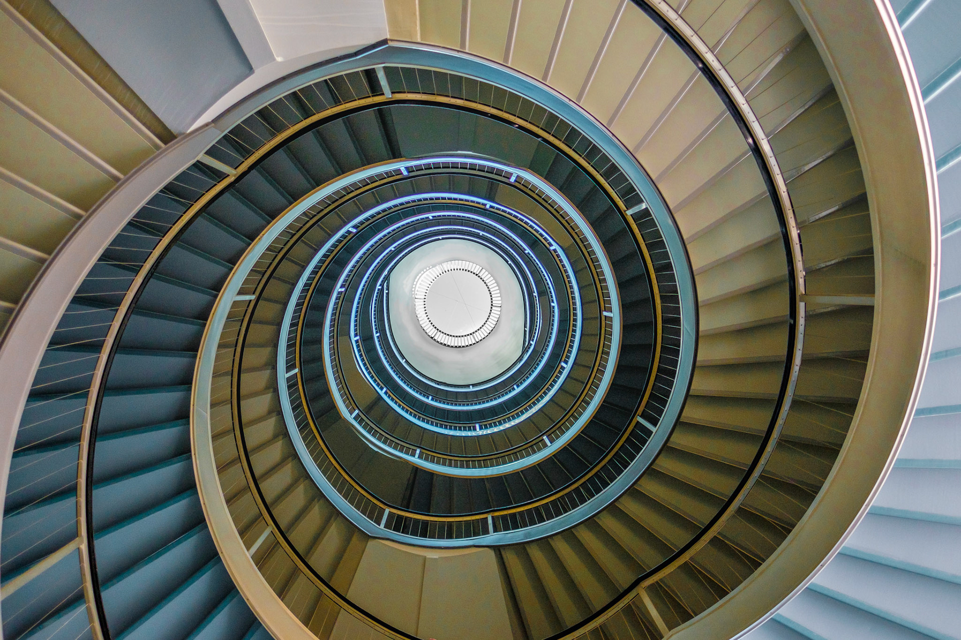 Nestlé headquarter, Vevey - spiral staircase