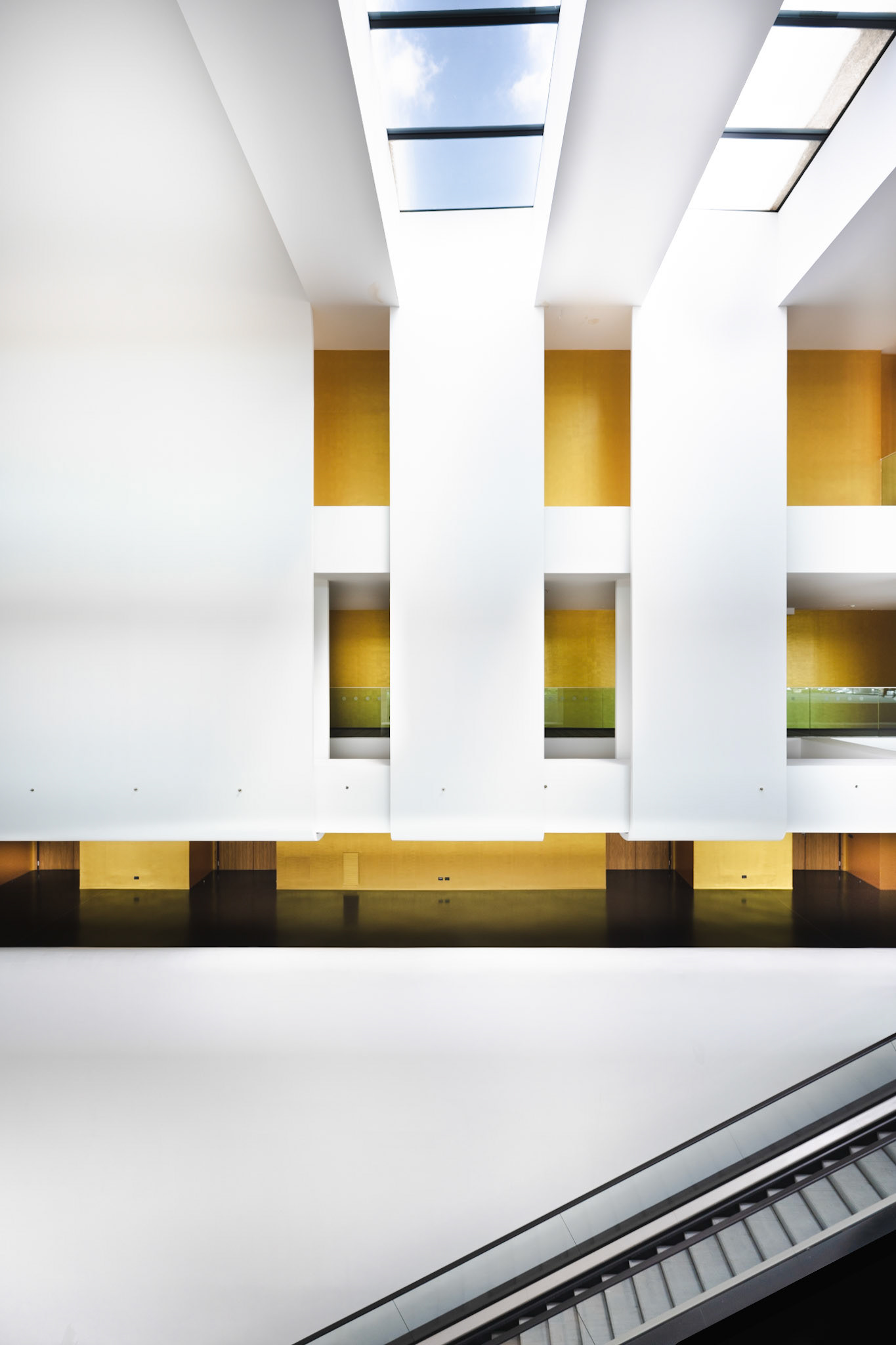 Sheraton Milan Malpensa - staircase