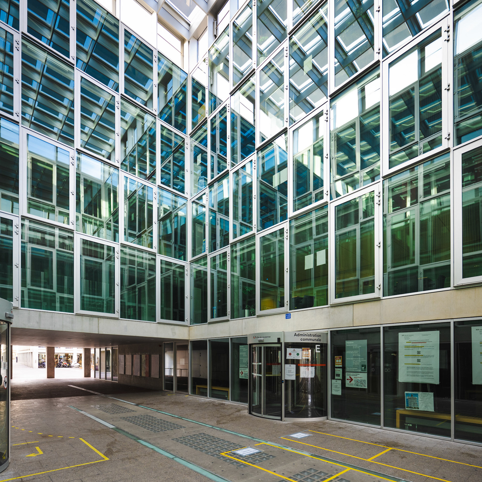 Flon Ville, Lausanne - atrium