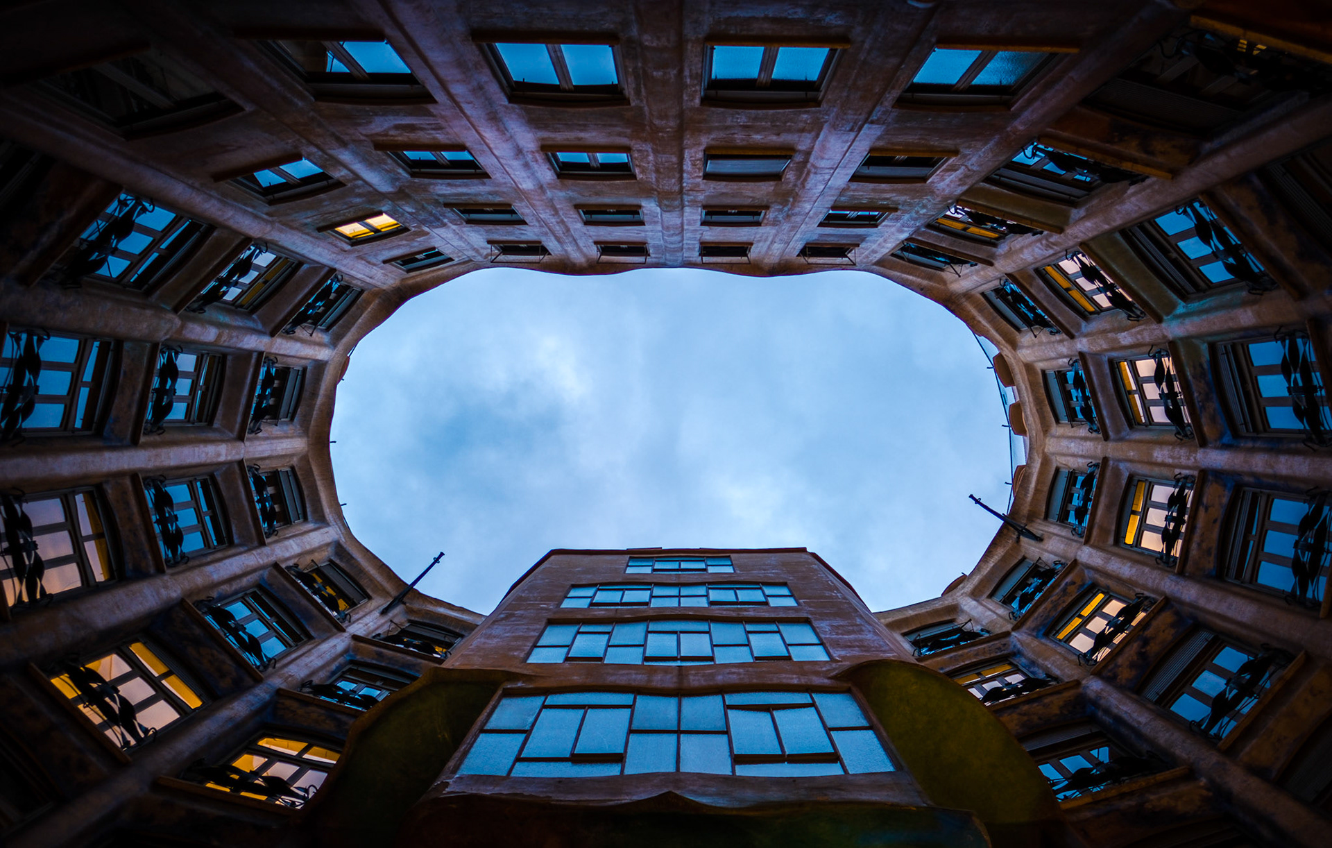 La Pedrera-Casa Milà, Antoni Gaudí