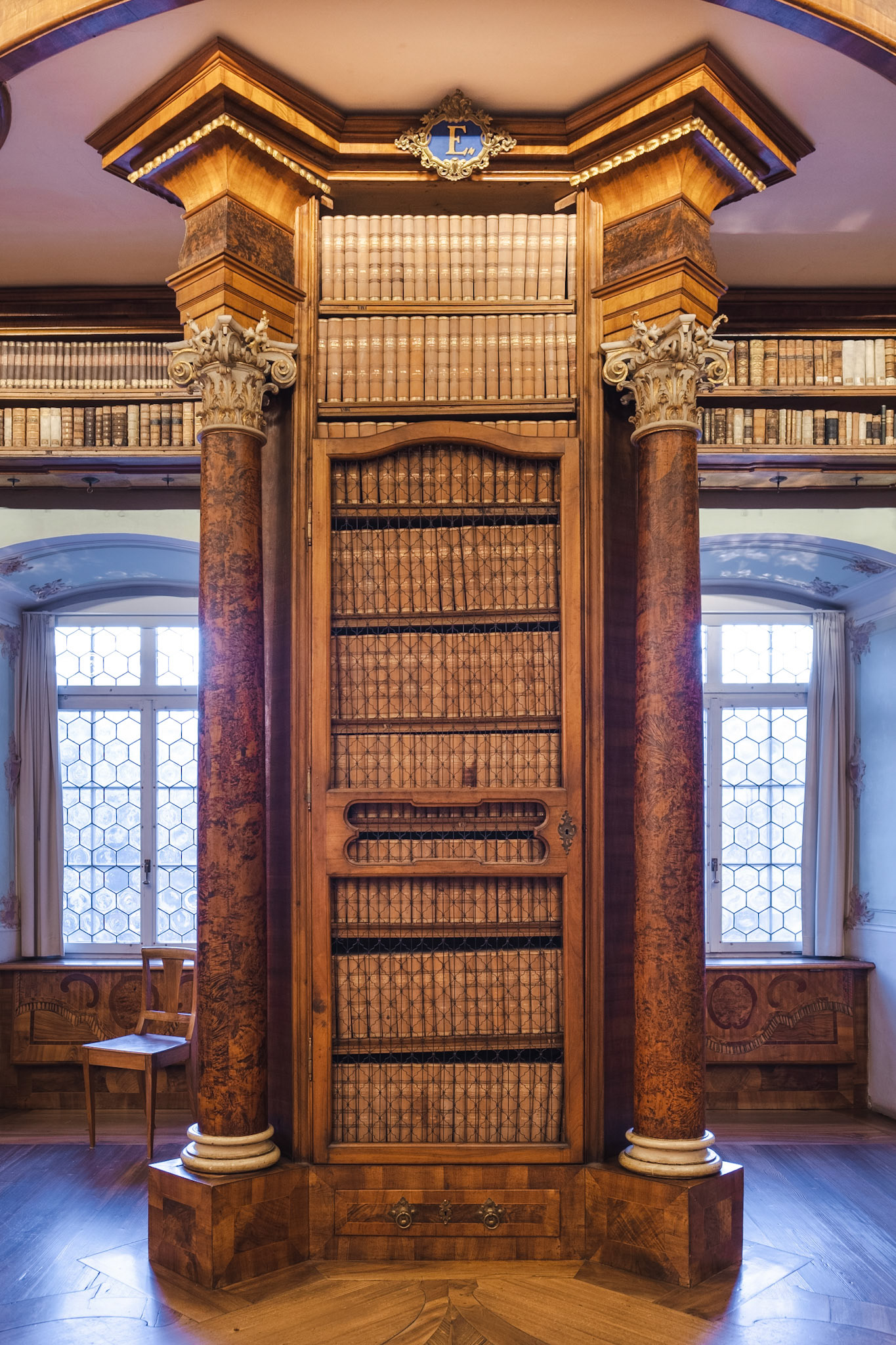 bookshelf
