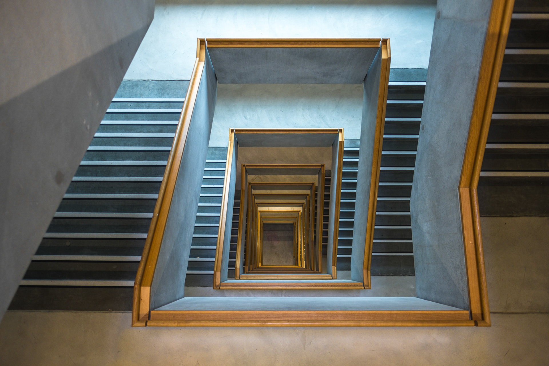 concrete staircase ZHdK Toni Areal
