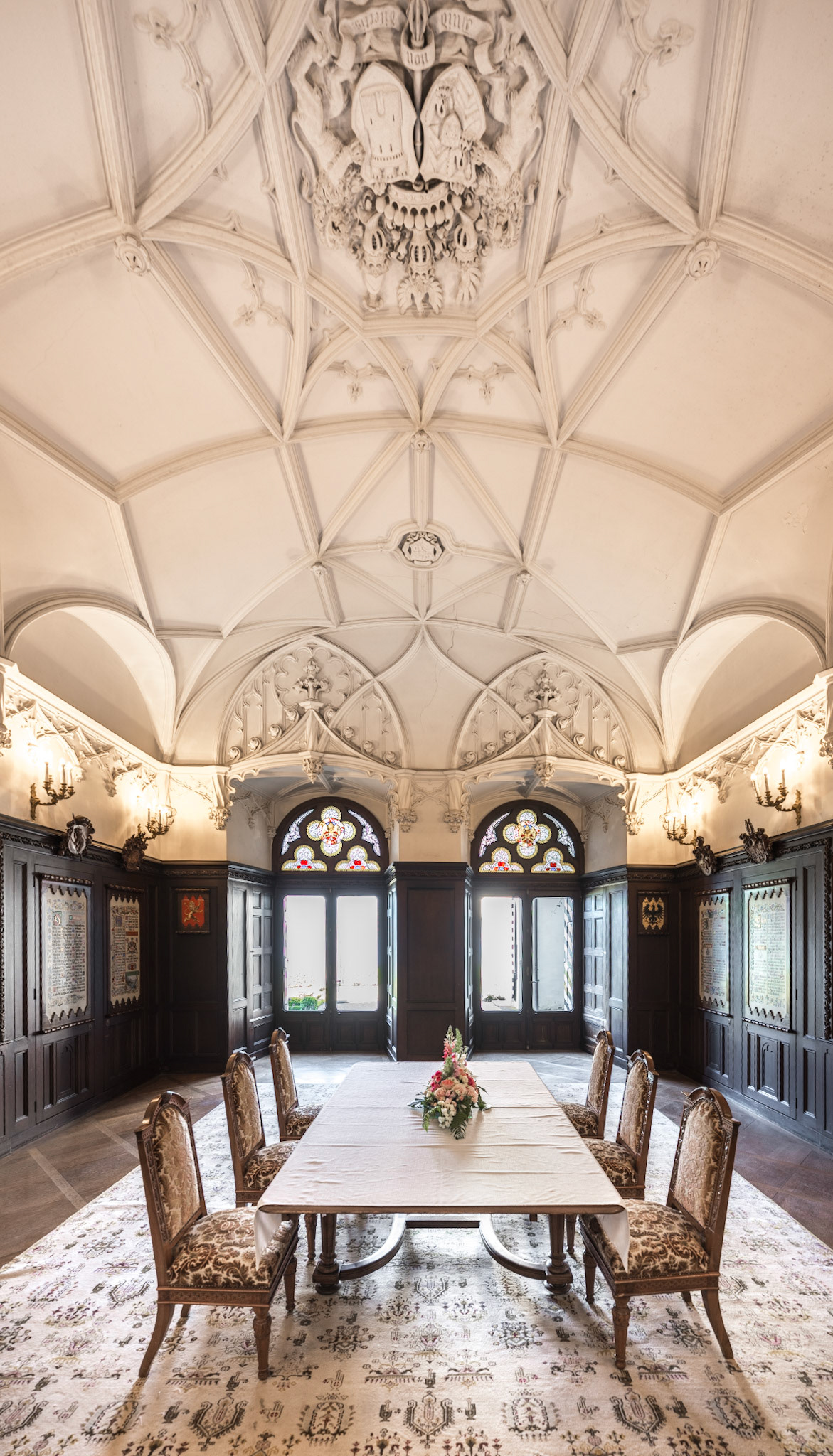 Schloss Oberhofen - dining room