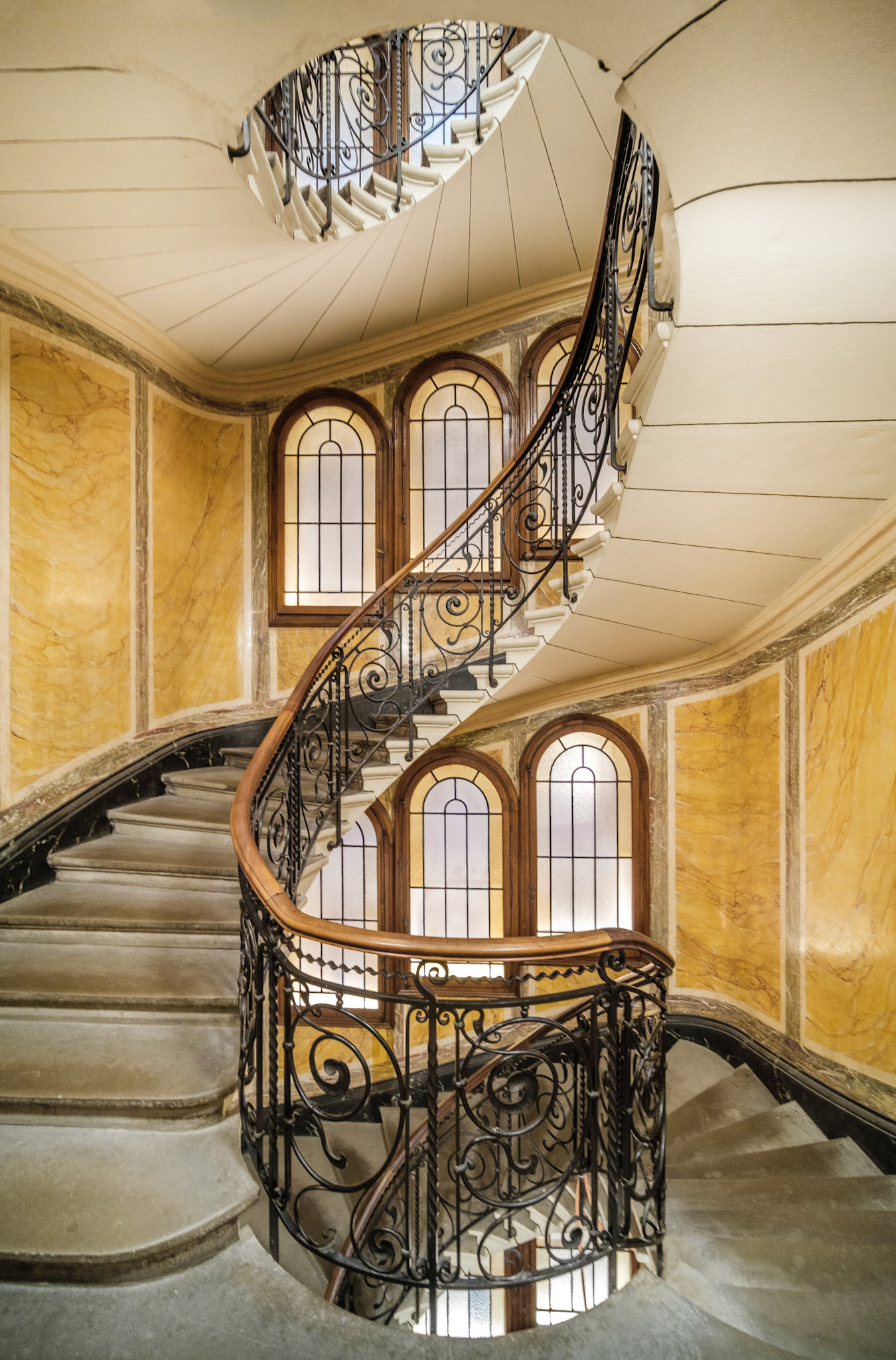 Maison Mercier - staircase