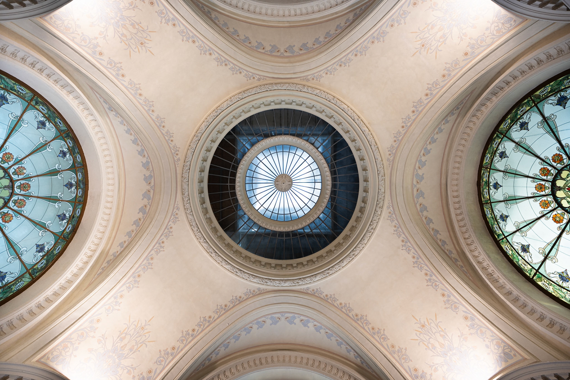 Palais Lumière - stained glass windows