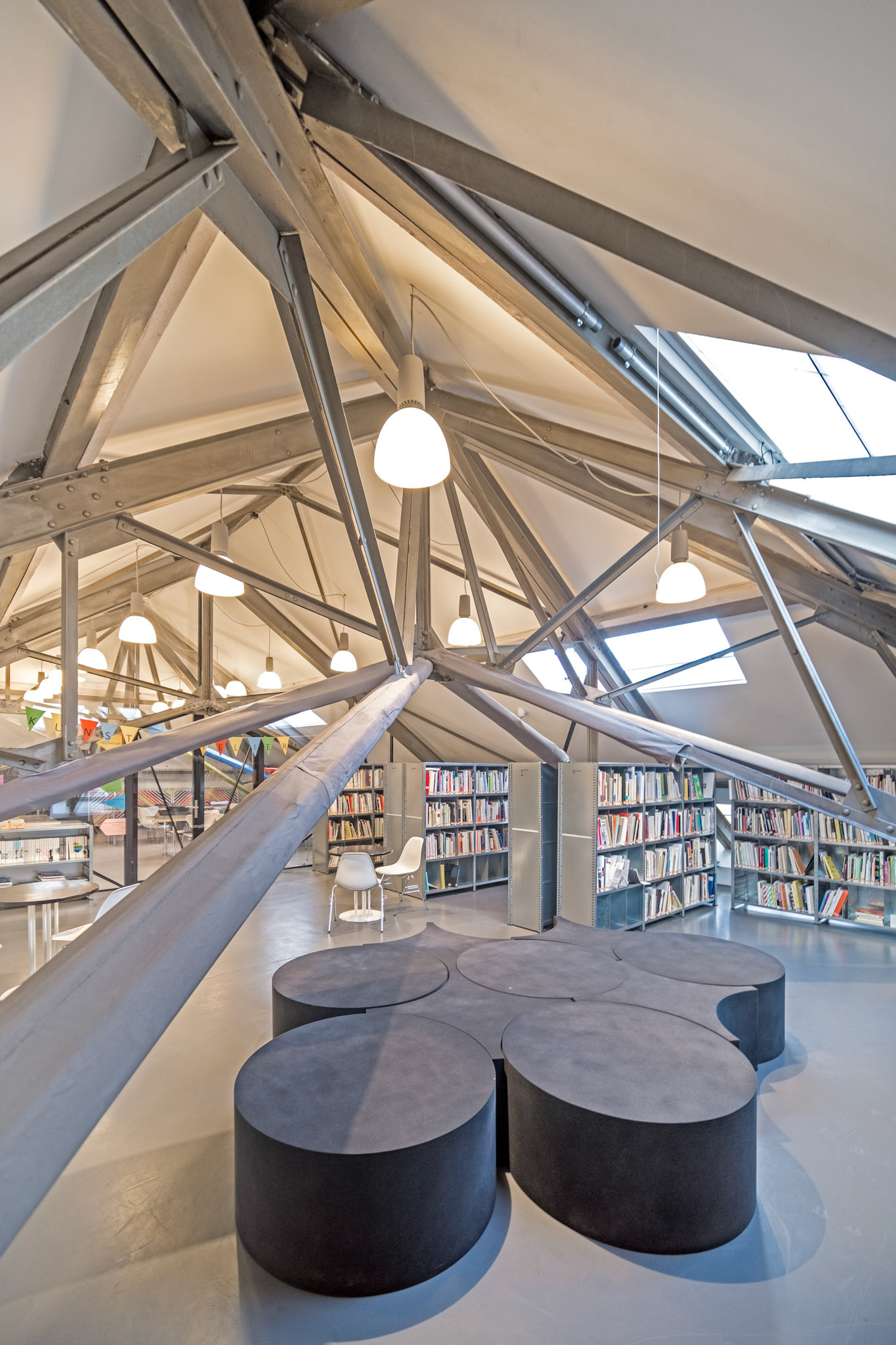 Museum Haus Konstruktiv library