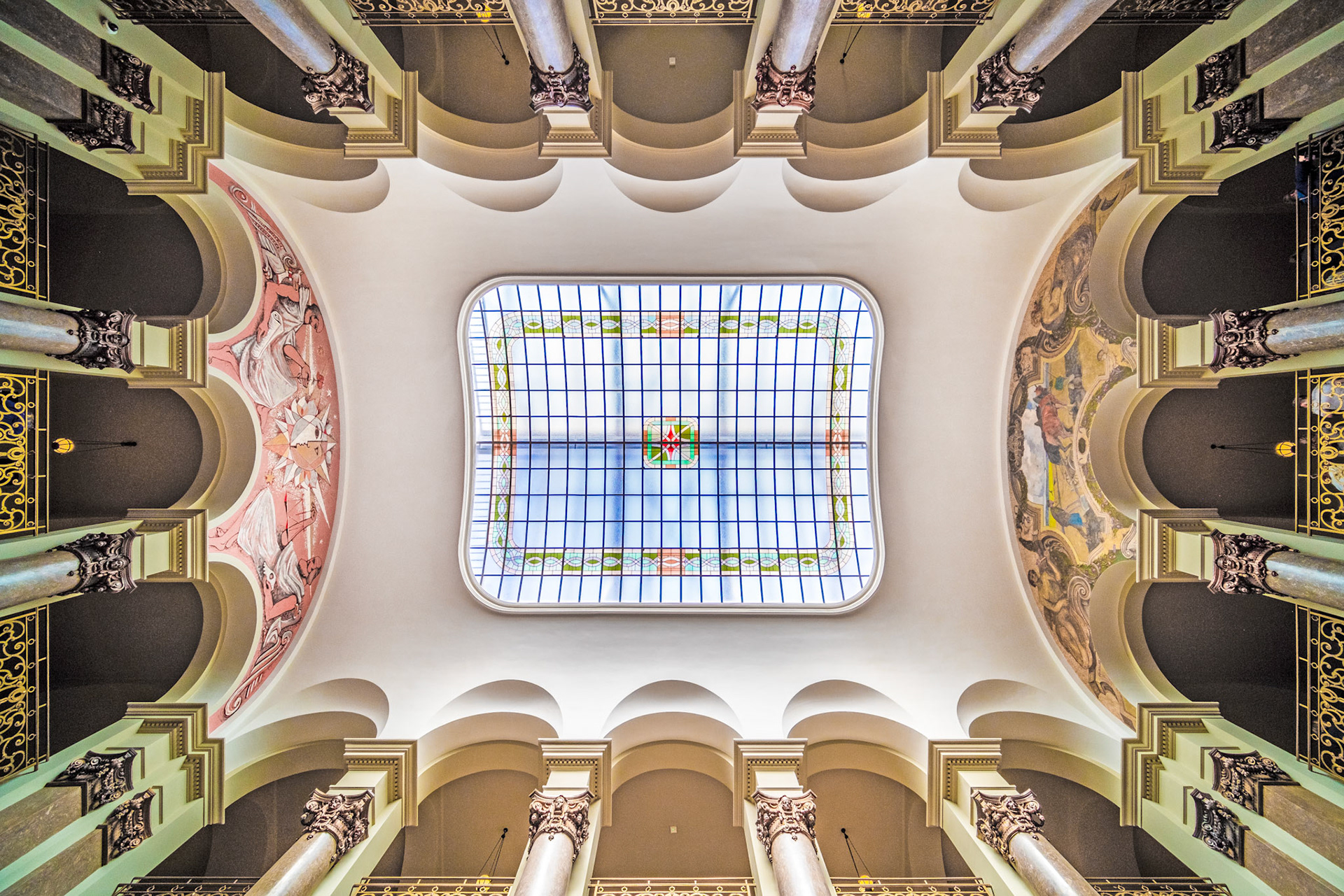 Collegium Maius atrium