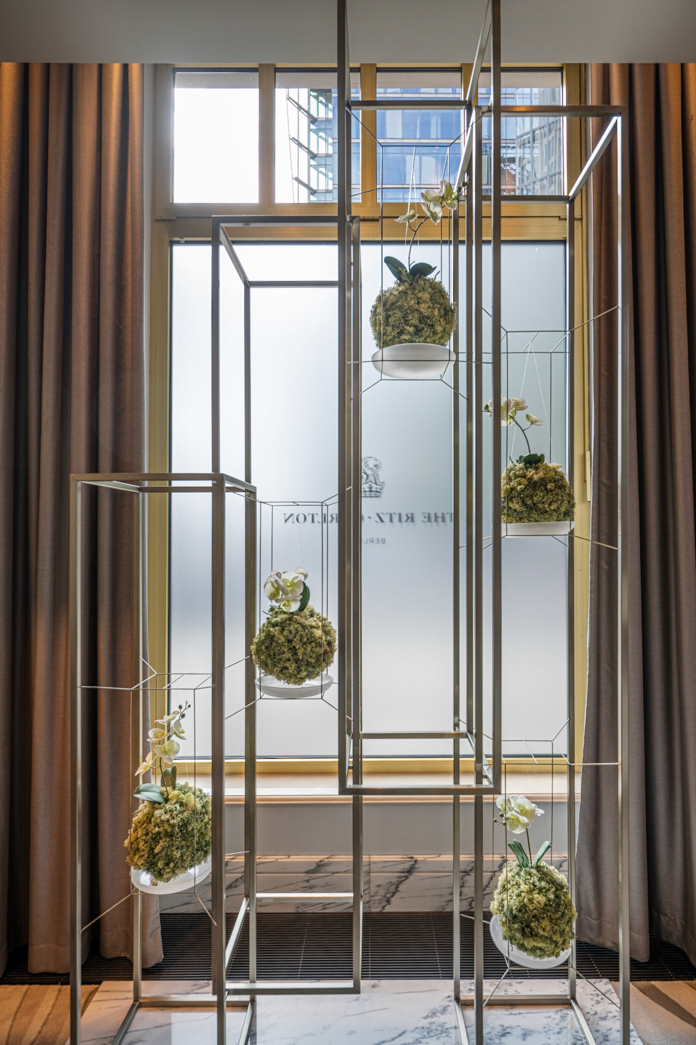 Ritz-Carlton lobby and flowers