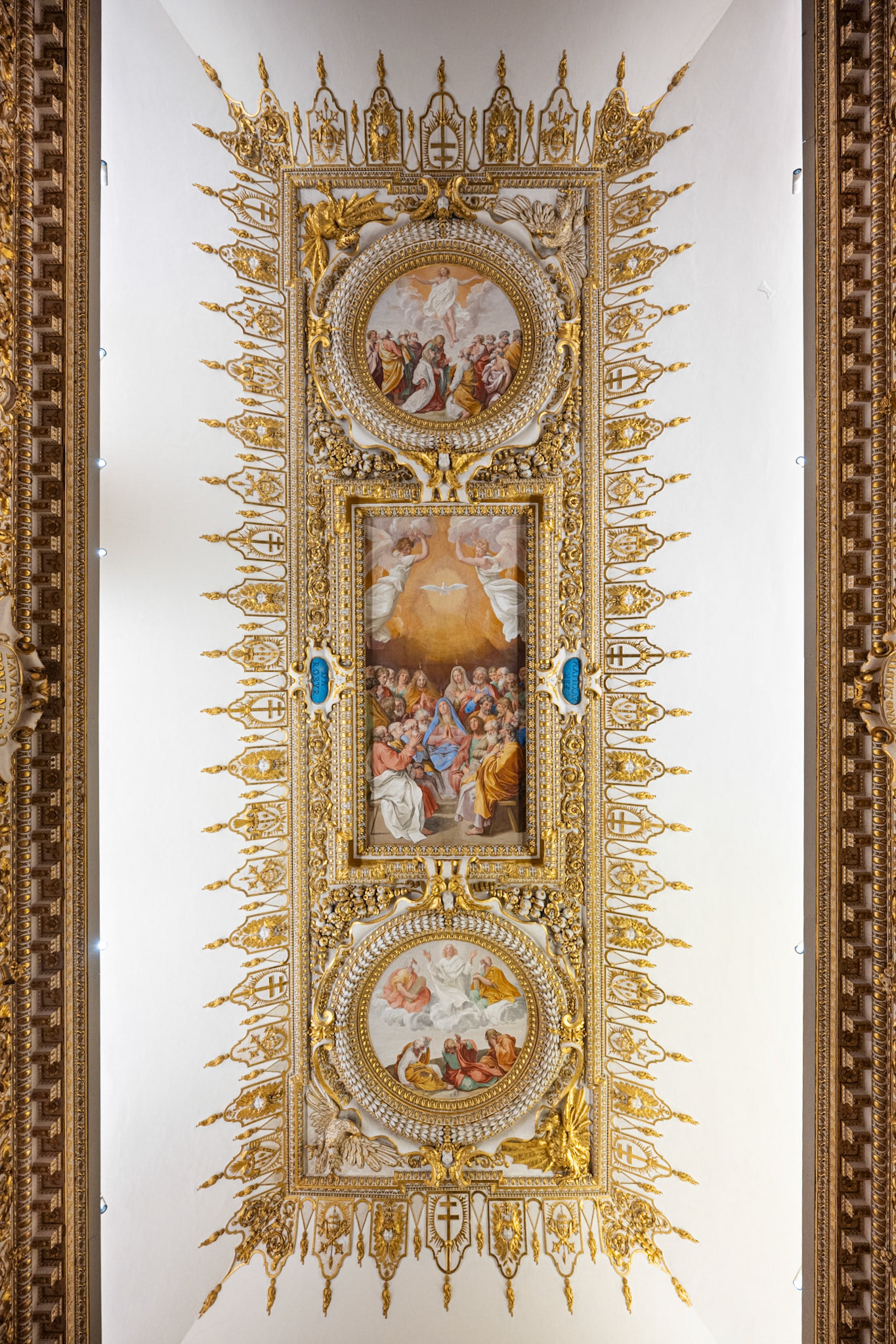 ceiling fresco in the Sala delle Dame by Guido Reni