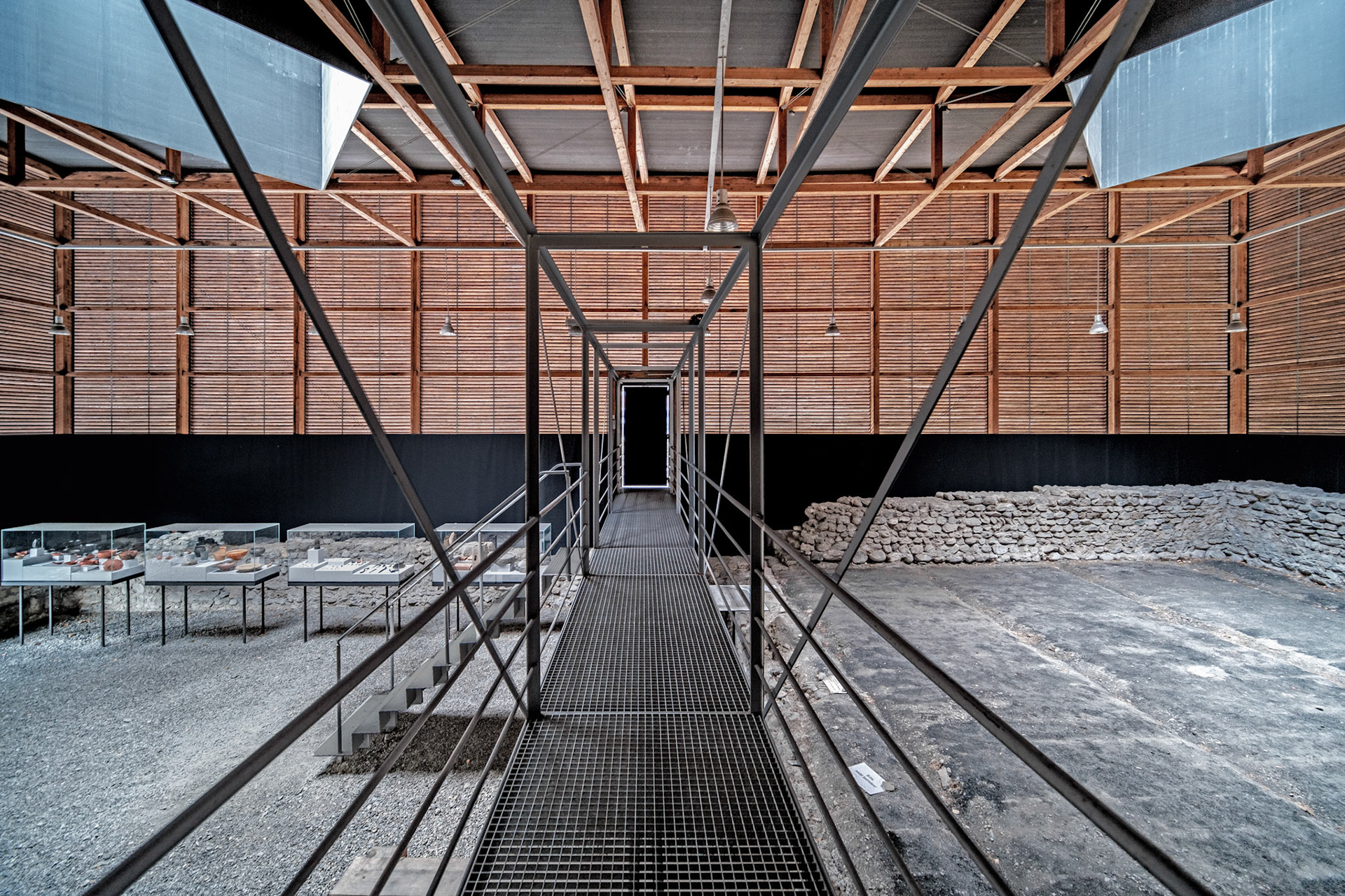 elevated walkway inside the Schutzbauten Welschdörfli