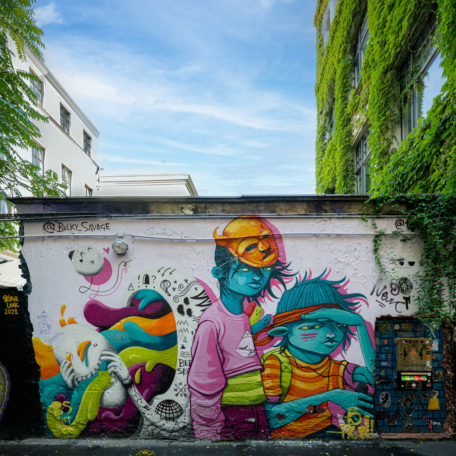 Murals by Bulky Savage and Ten Hundred
