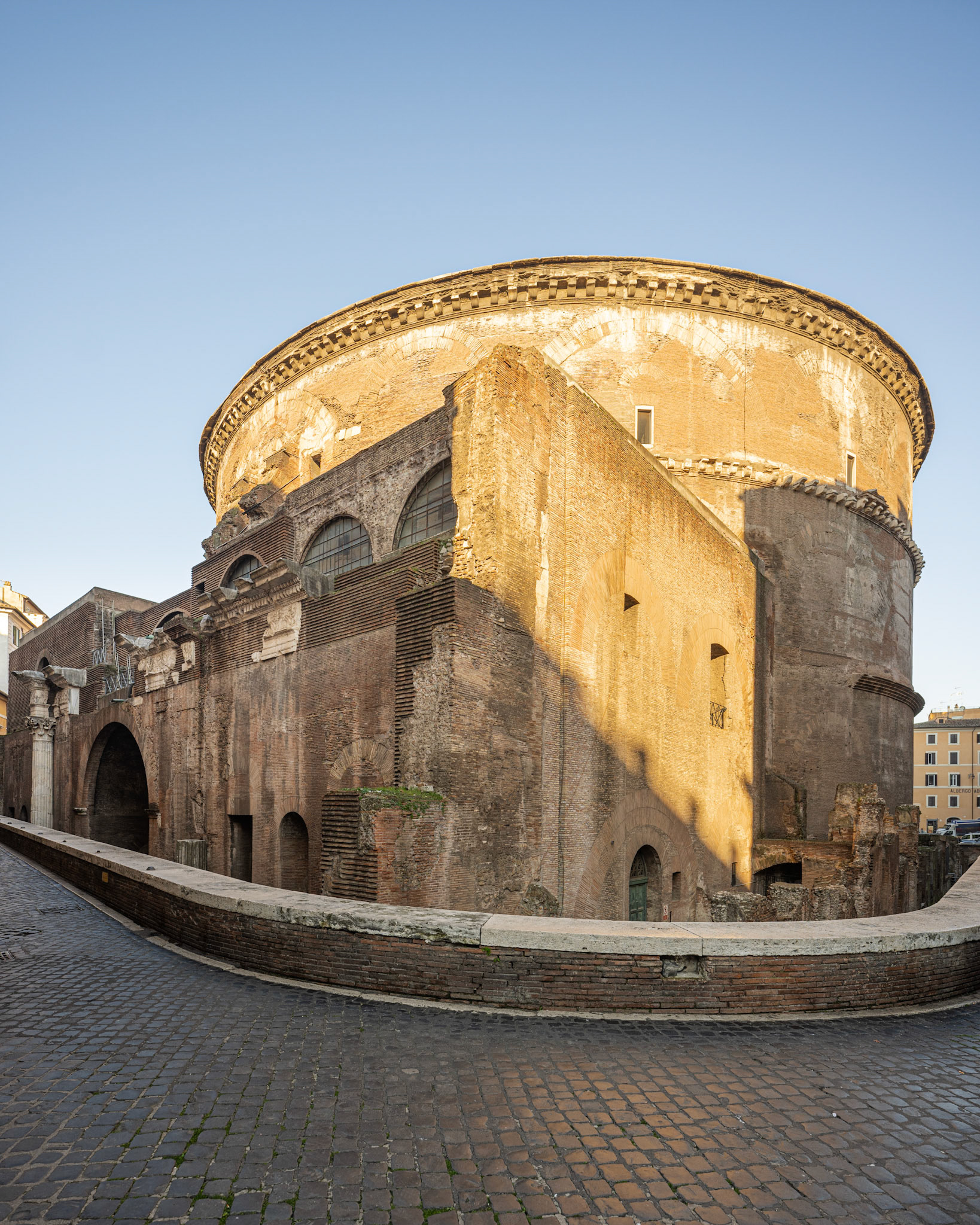 Pantheon - back
