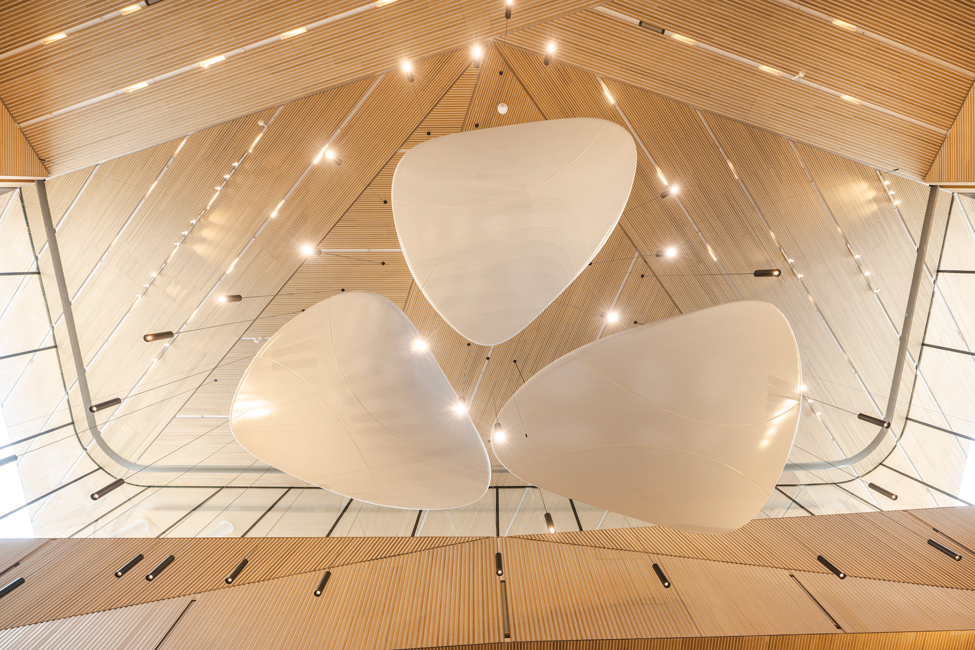 Andermatt Concert Hall - ceiling with acoustic reflectors